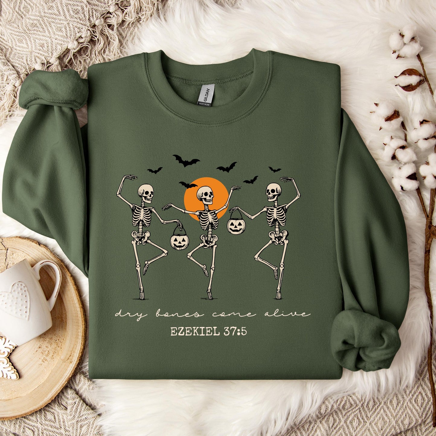 Dry Bones Come Alive Ezekiel 37.5 01 Sweatshirt