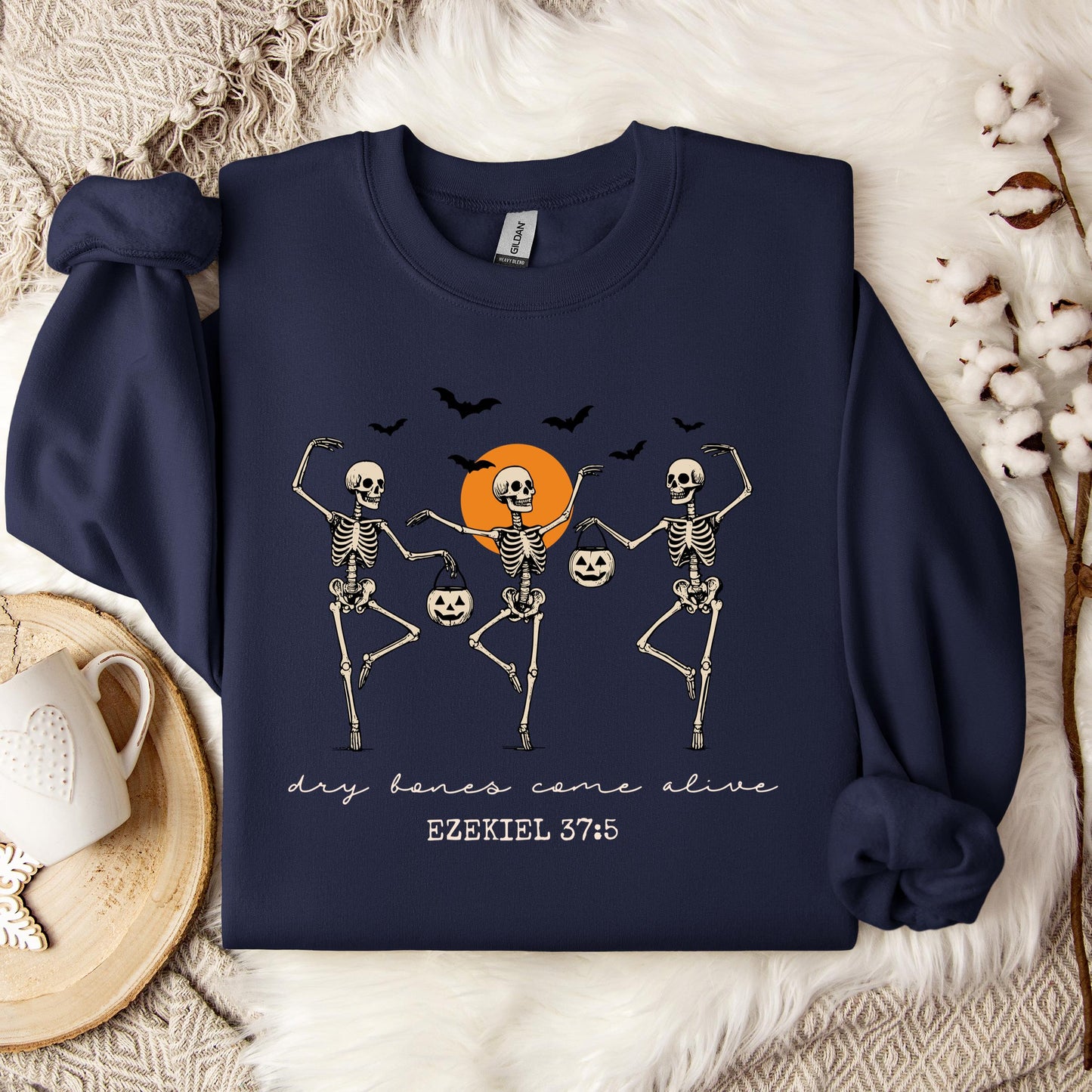 Dry Bones Come Alive Ezekiel 37.5 01 Sweatshirt