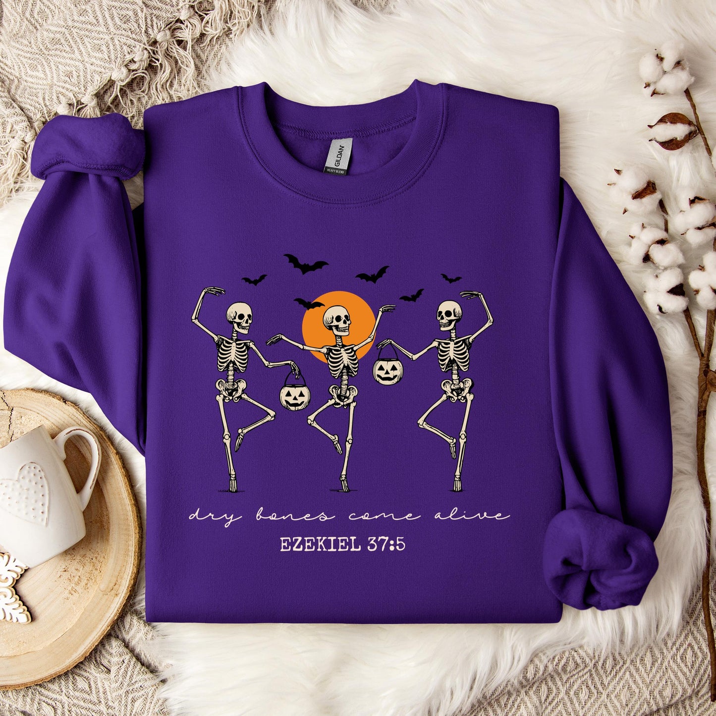 Dry Bones Come Alive Ezekiel 37.5 01 Sweatshirt