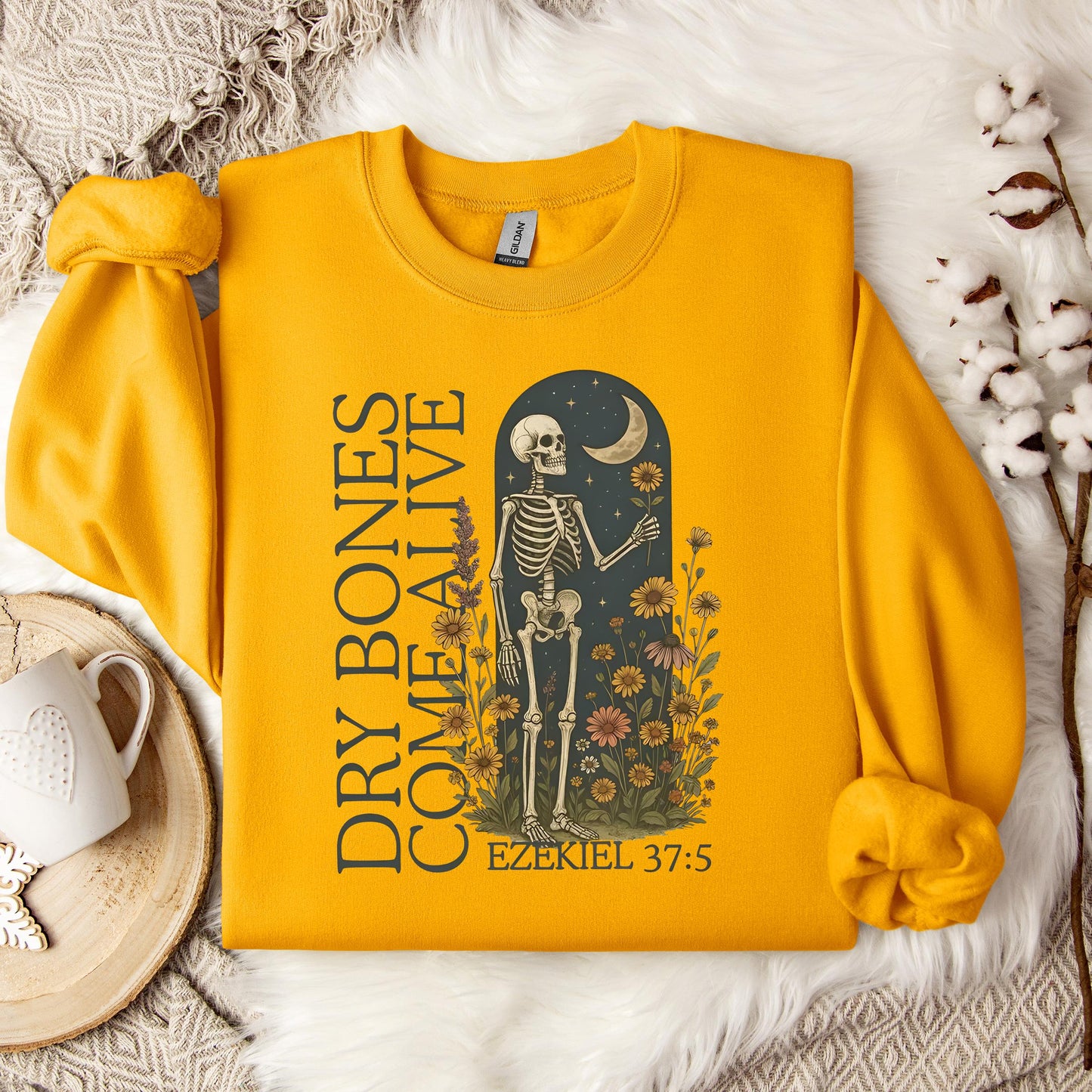 Dry Bones Come Alive Ezekiel 37.5 02 Sweatshirt