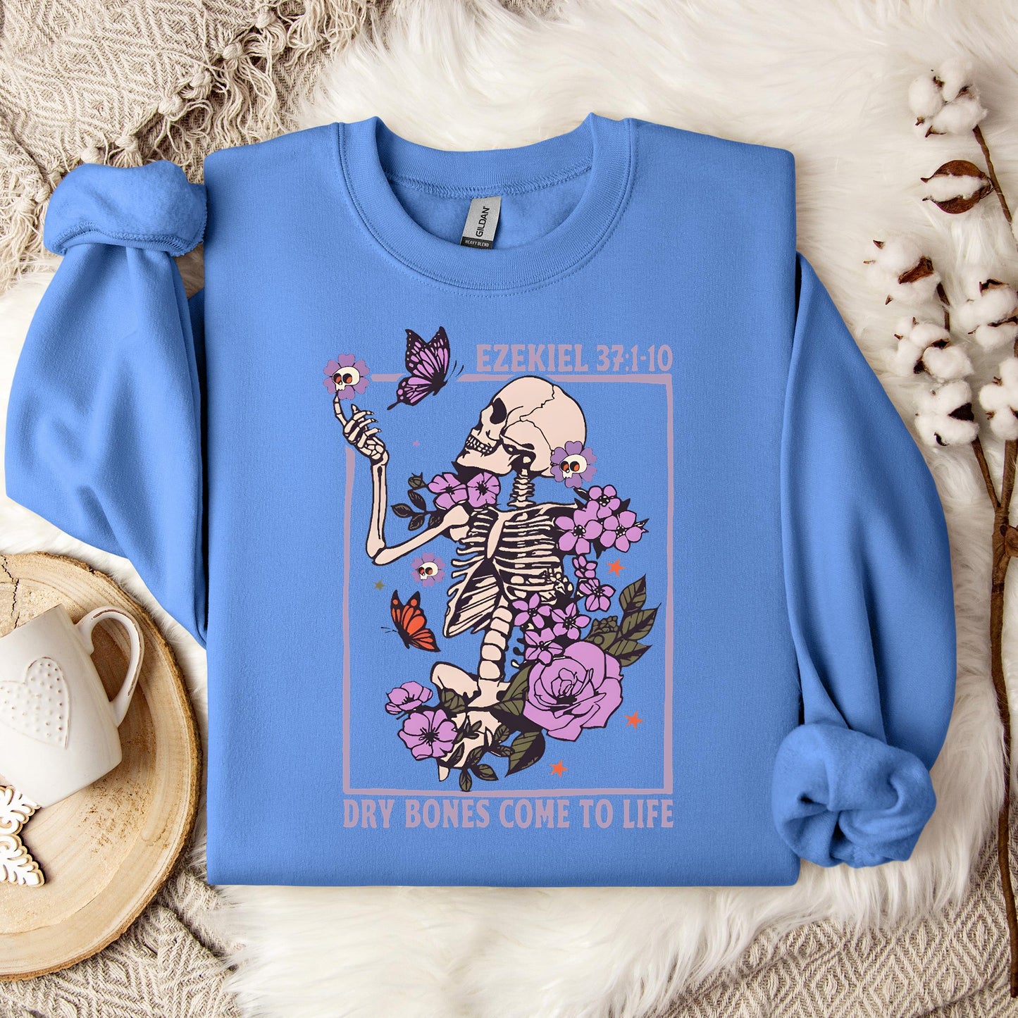 Dry Bones Come To Life Ezekiel 37.1-10 Sweatshirt
