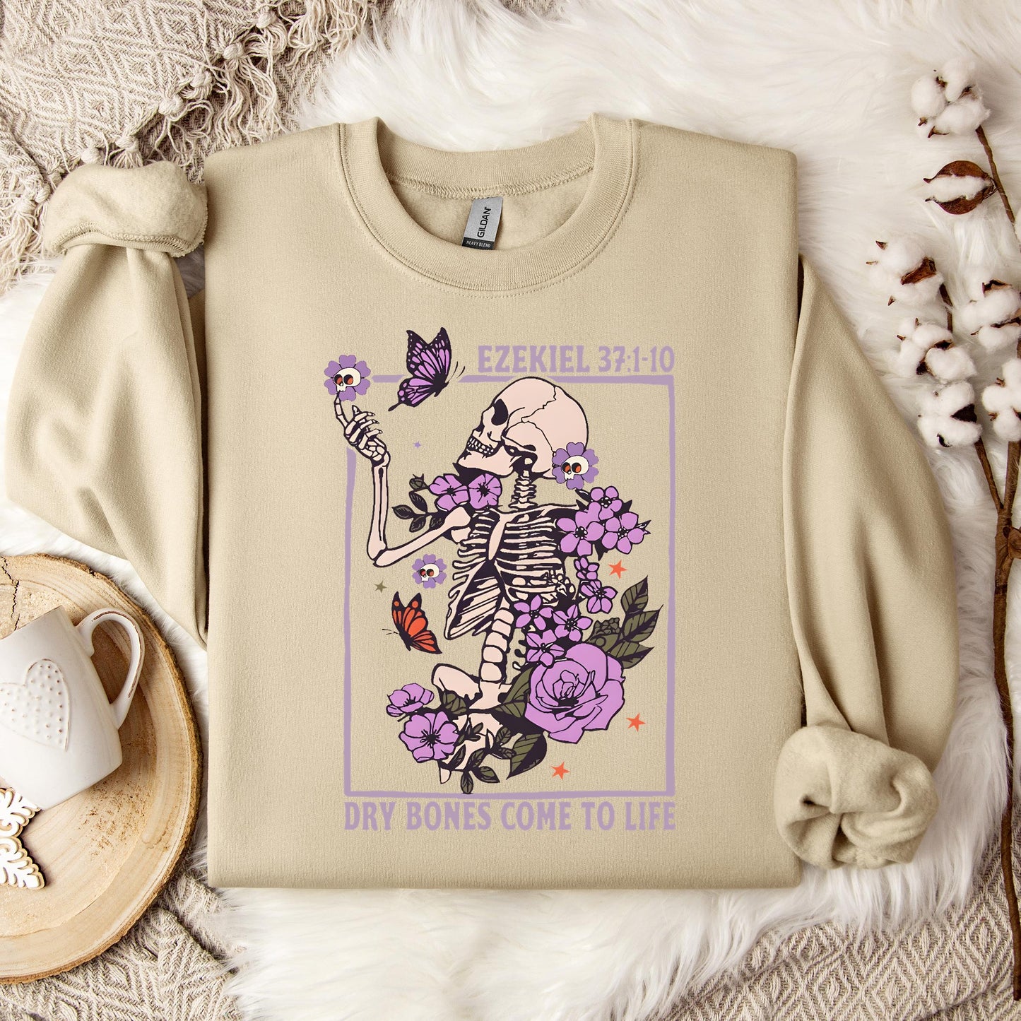 Dry Bones Come To Life Ezekiel 37.1-10 Sweatshirt
