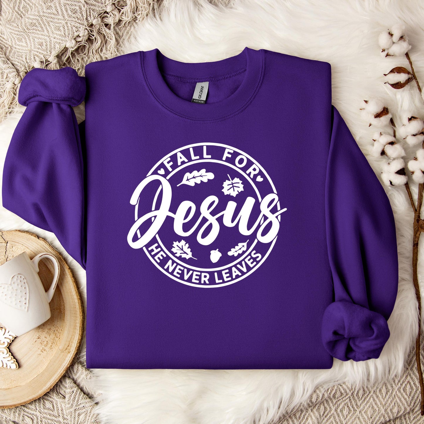 Fall For Jesus He Never Leaves 24 Sweatshirt