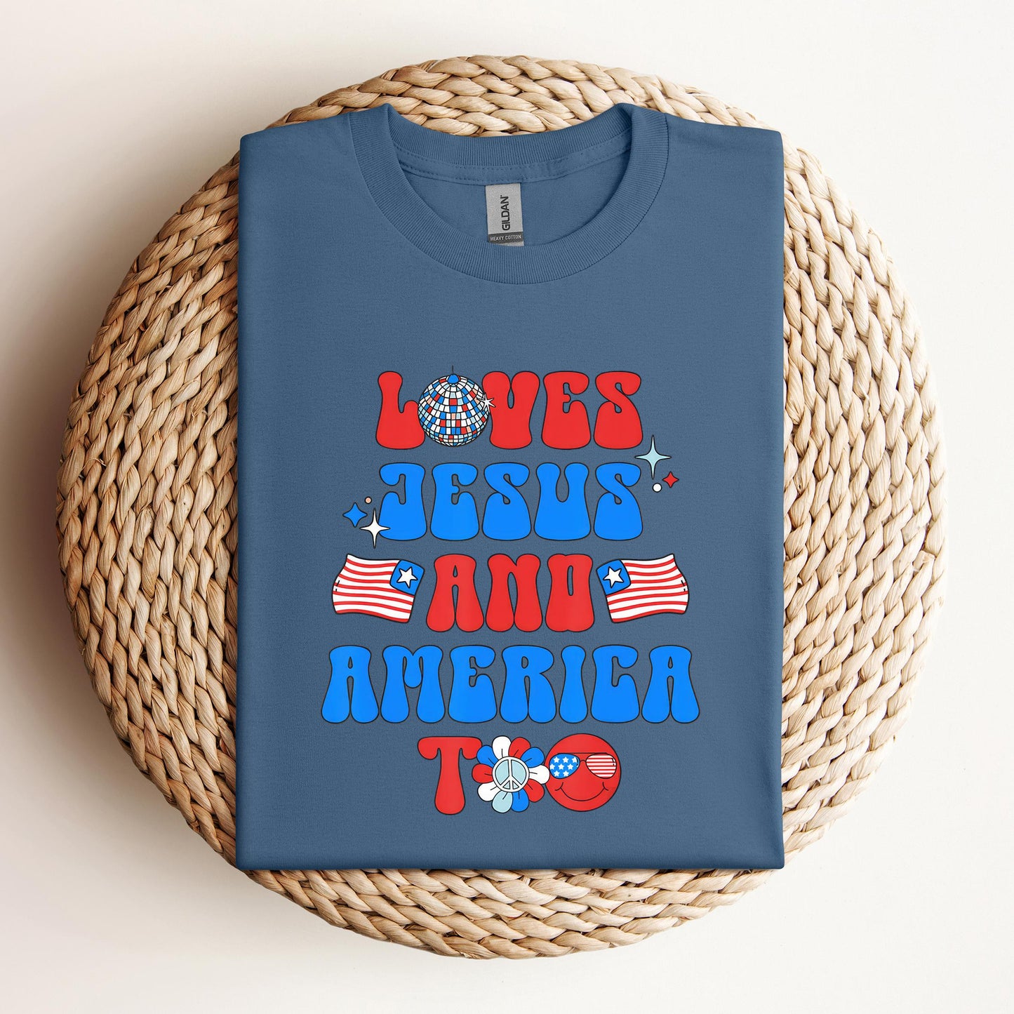 Groovy 70s Retro Loves Jesus and America Too