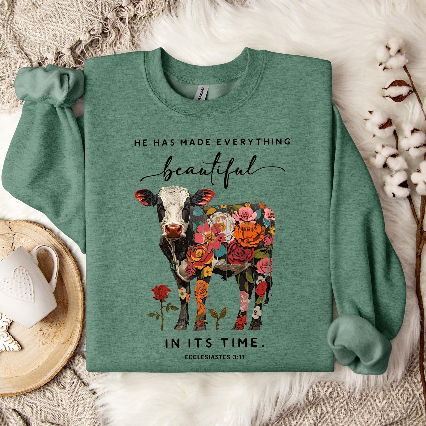 He Has Made Everything Beautiful In Its Time Ecclesiastes 3.11 01 Sweatshirt