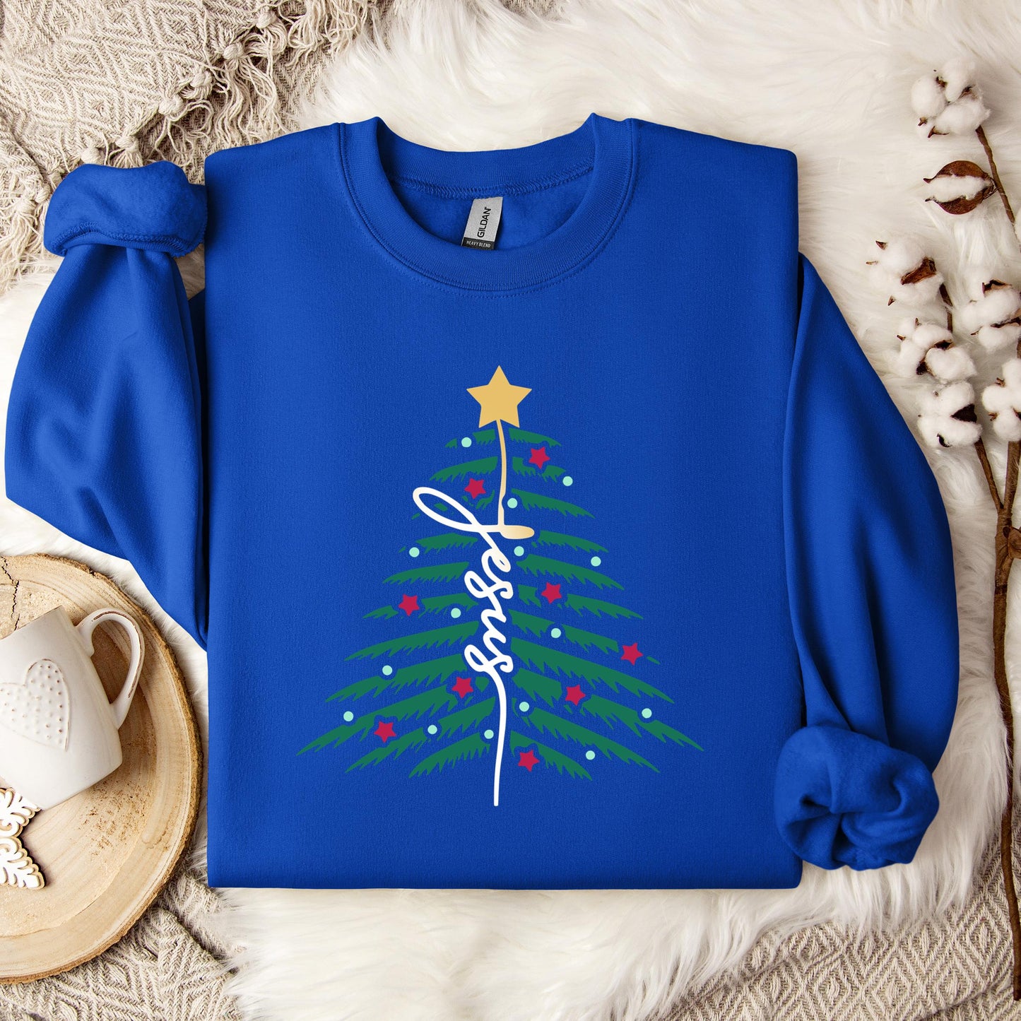 Jesus Christmas Tree 01 Sweatshirt