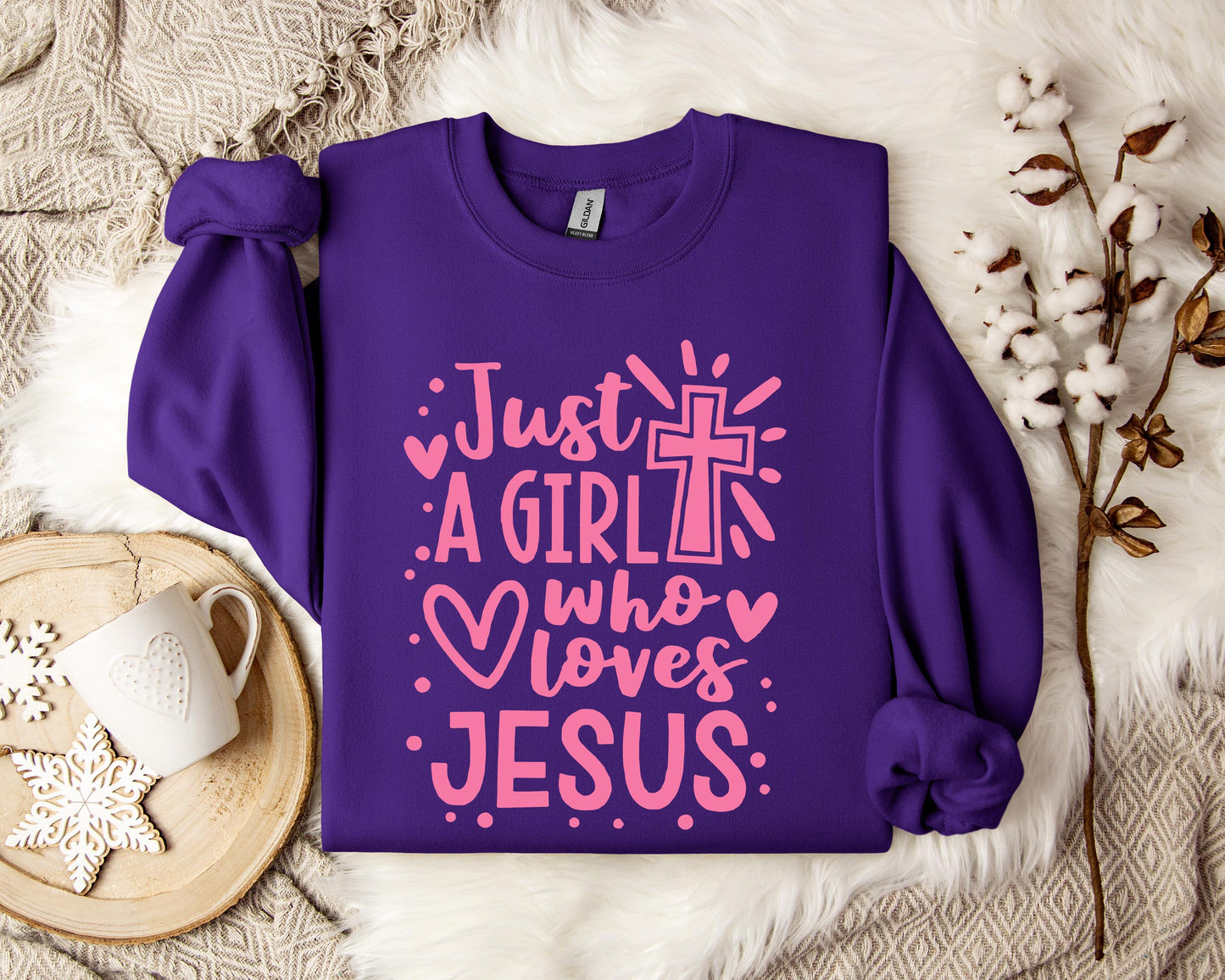Just A Girl Who loves Jesus Sweatshirt