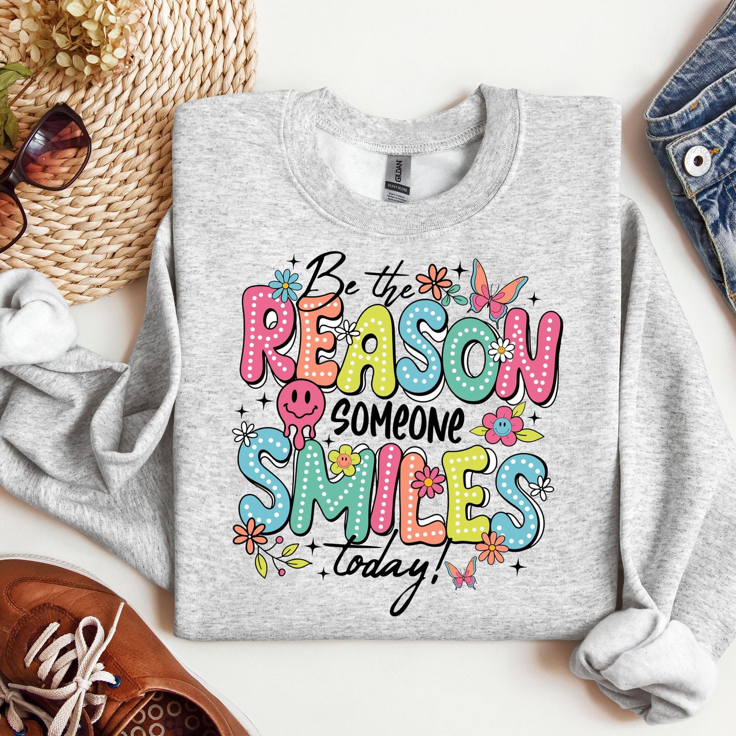 Be The Reason Someone Smiles Today 01