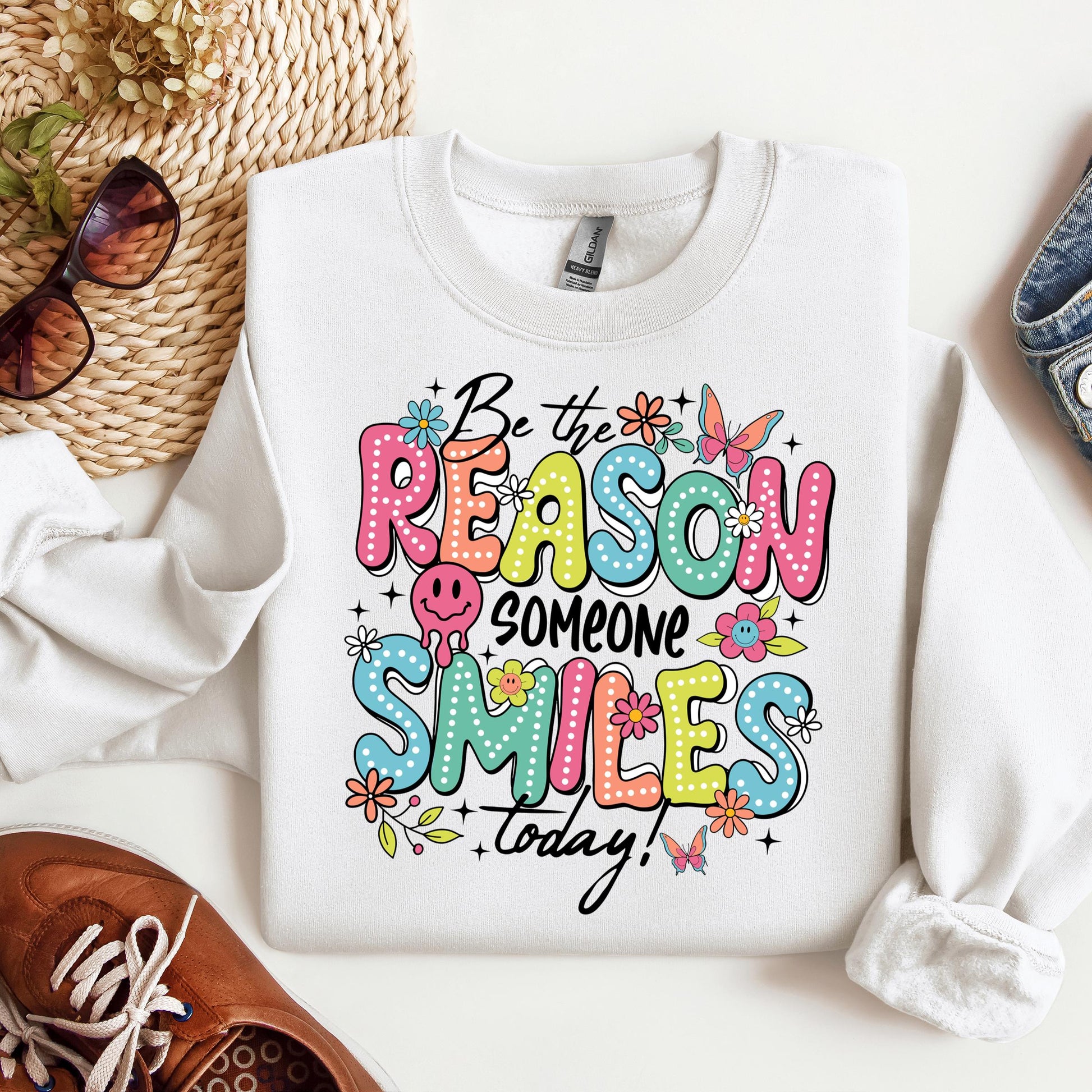 Be The Reason Someone Smiles Today 01