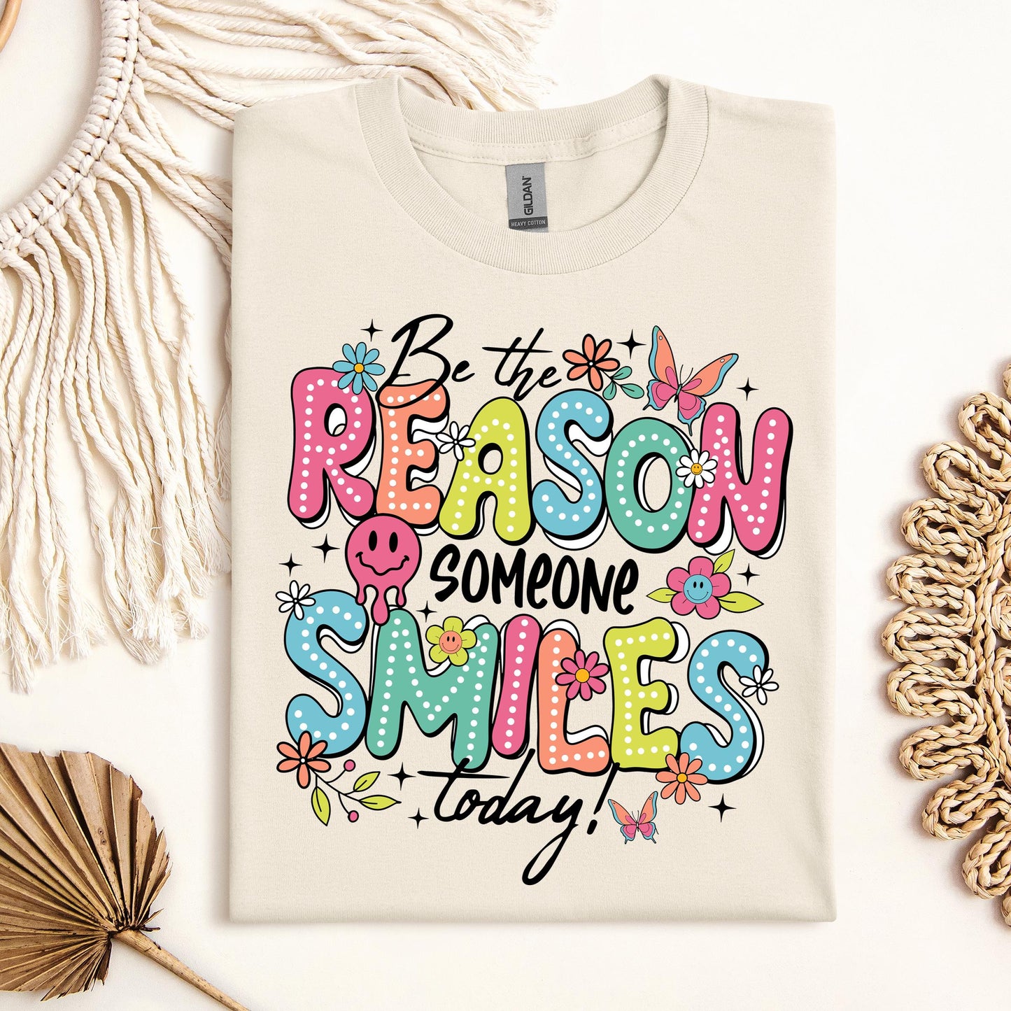 Be The Reason Someone Smiles Today 01