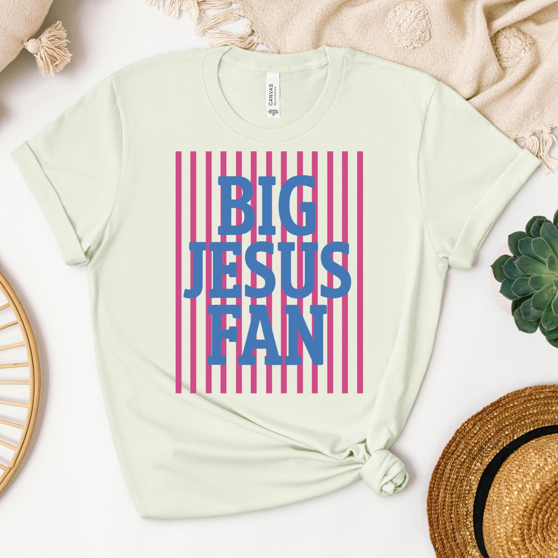 Big Jesus Fan 01
