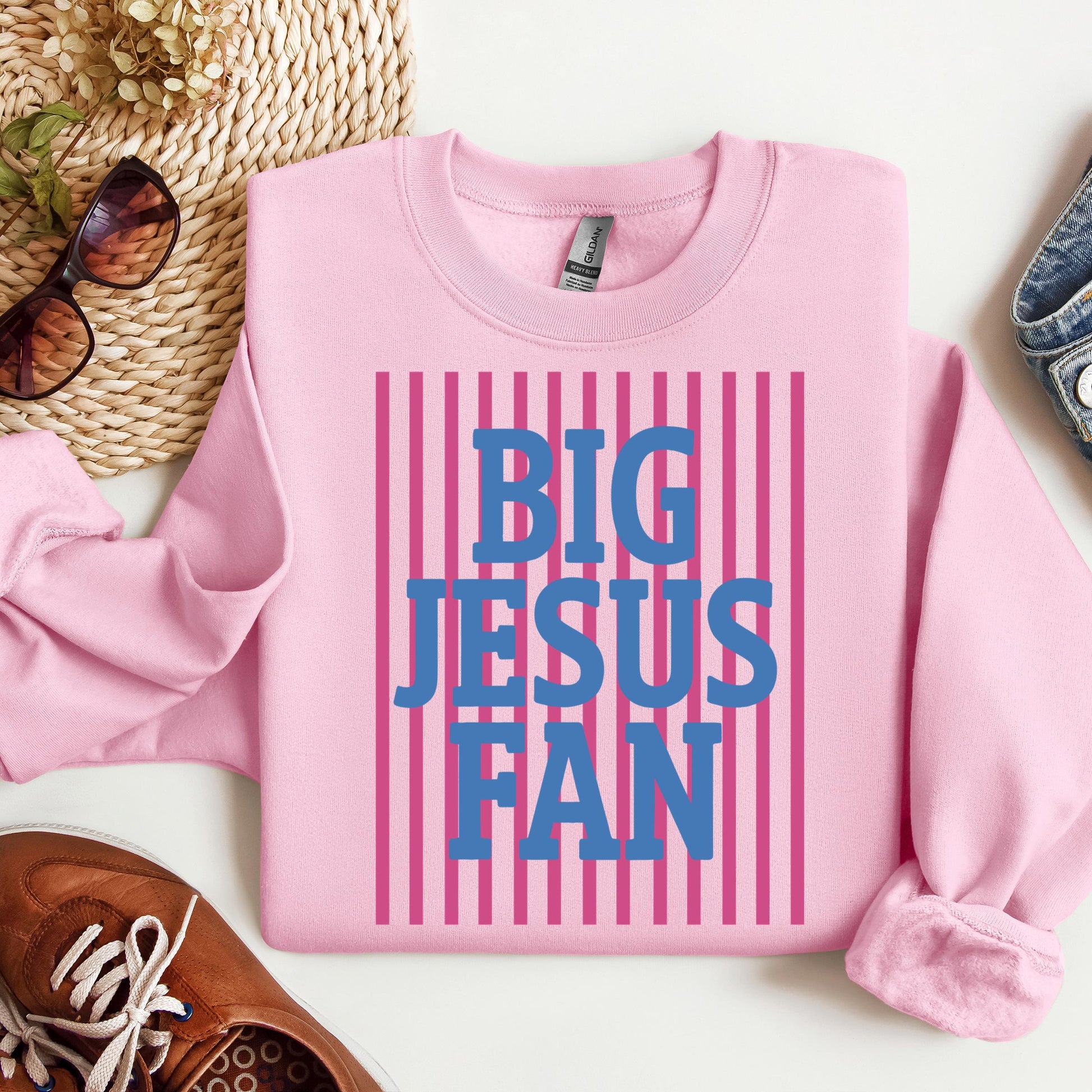 Big Jesus Fan 01
