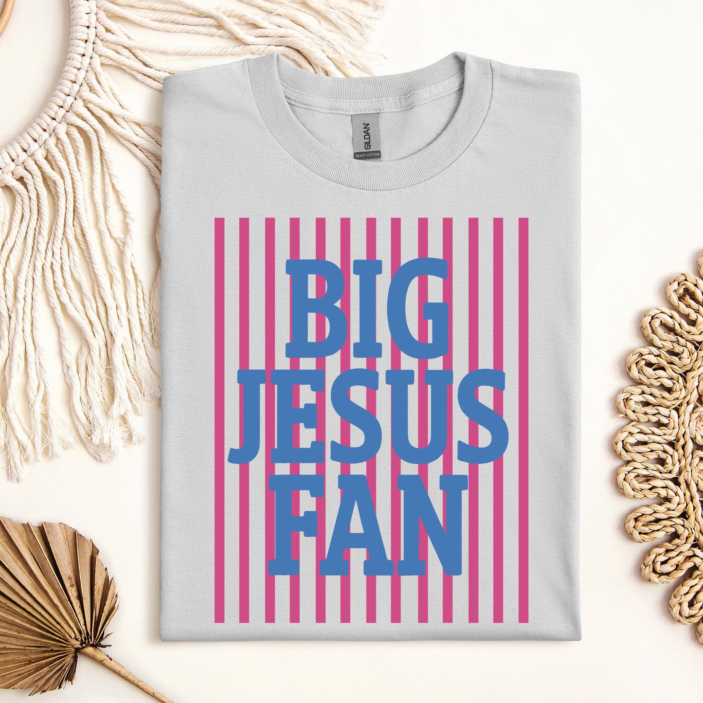 Big Jesus Fan 01