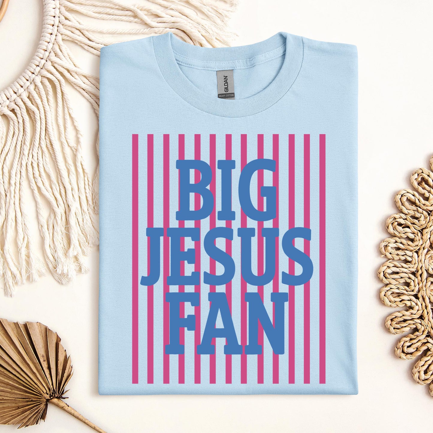 Big Jesus Fan 01