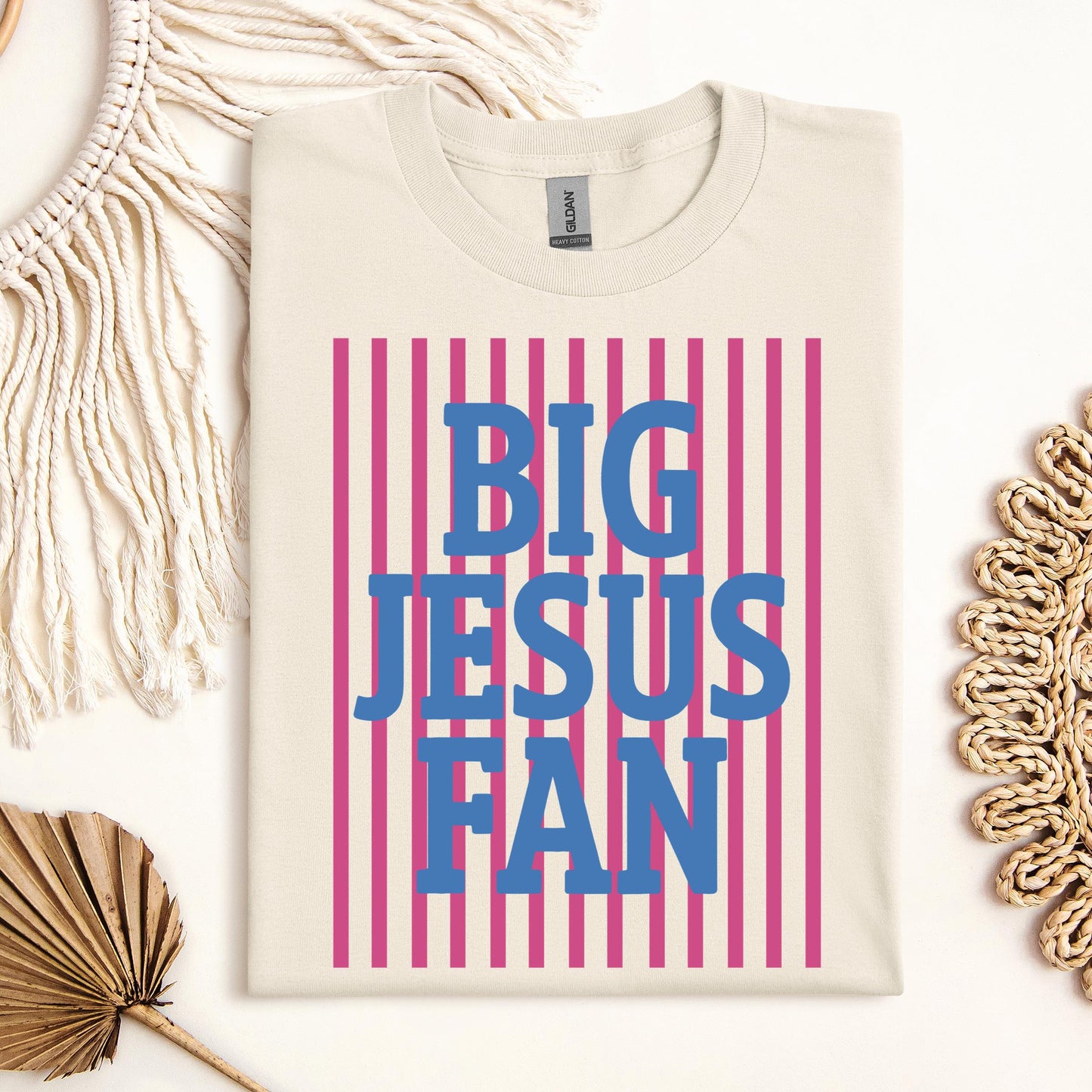 Big Jesus Fan 01