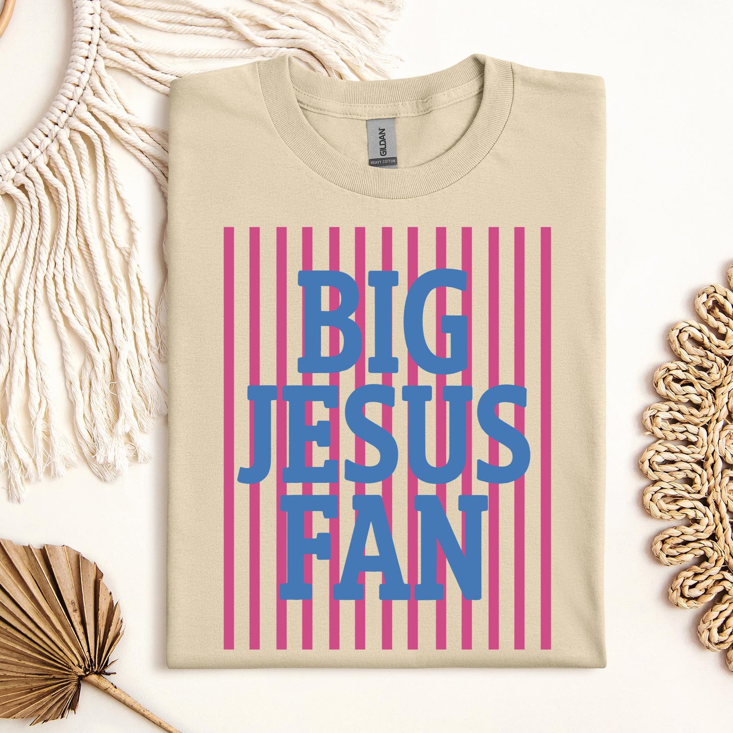 Big Jesus Fan 01