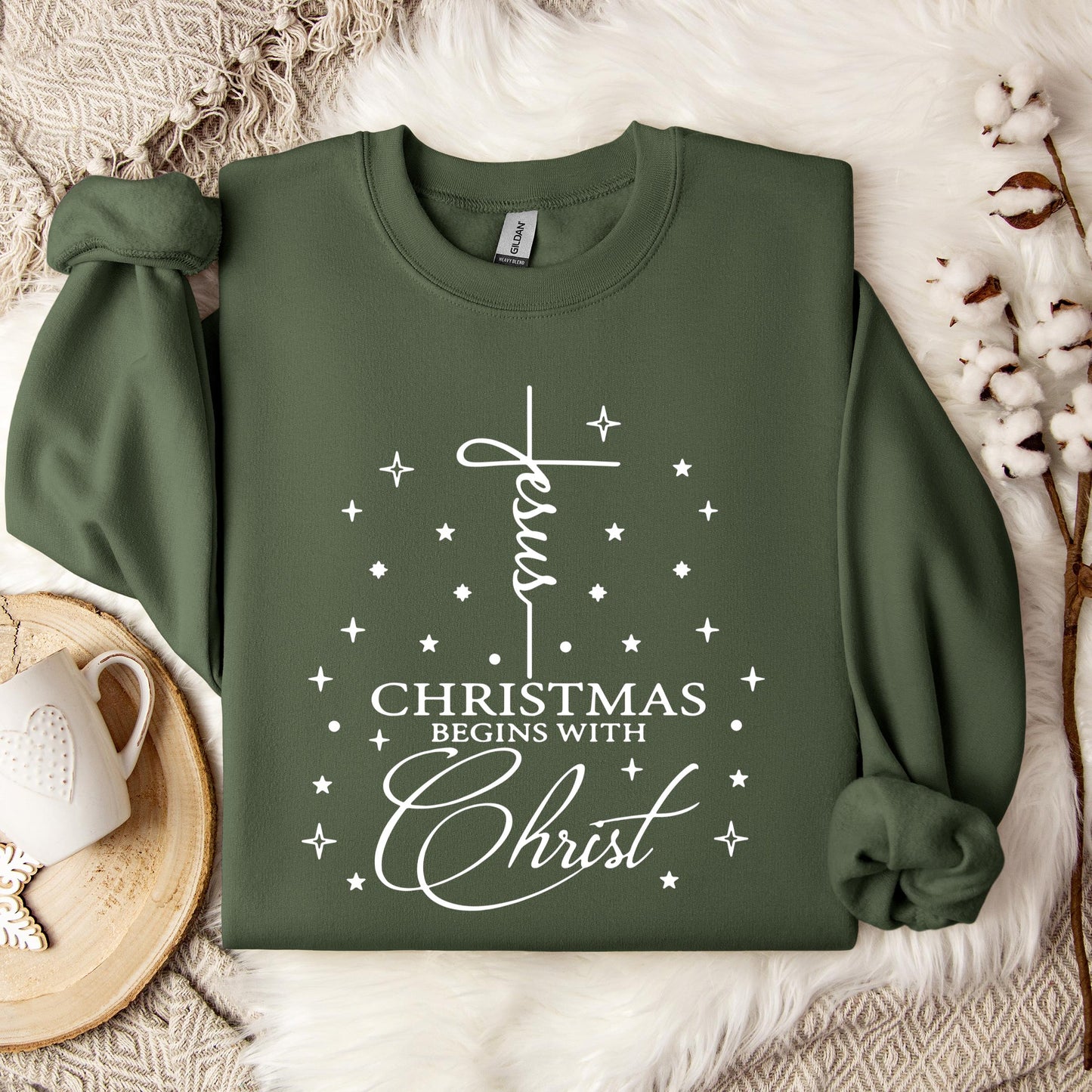 Christmas Begins With Christ 01 Sweatshirt