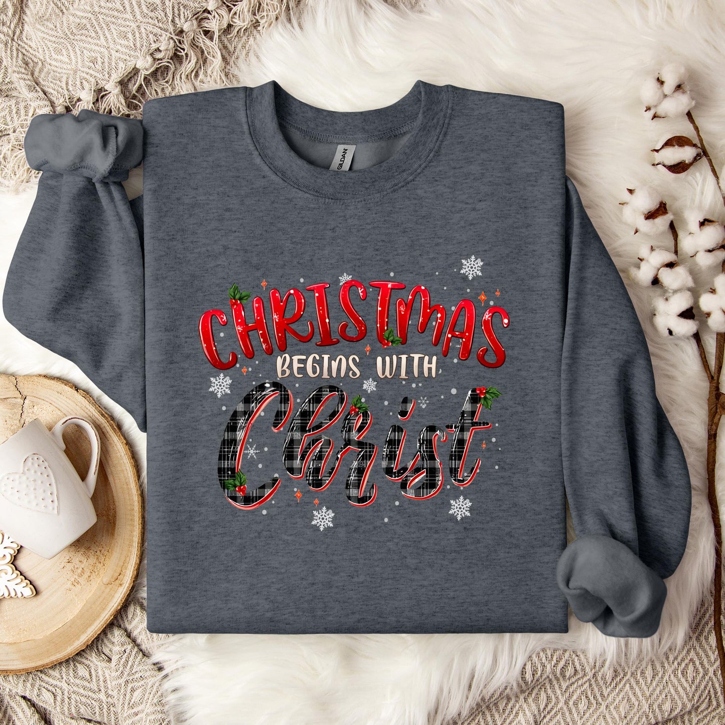 Christmas Begins With Christ 02 Sweatshirt