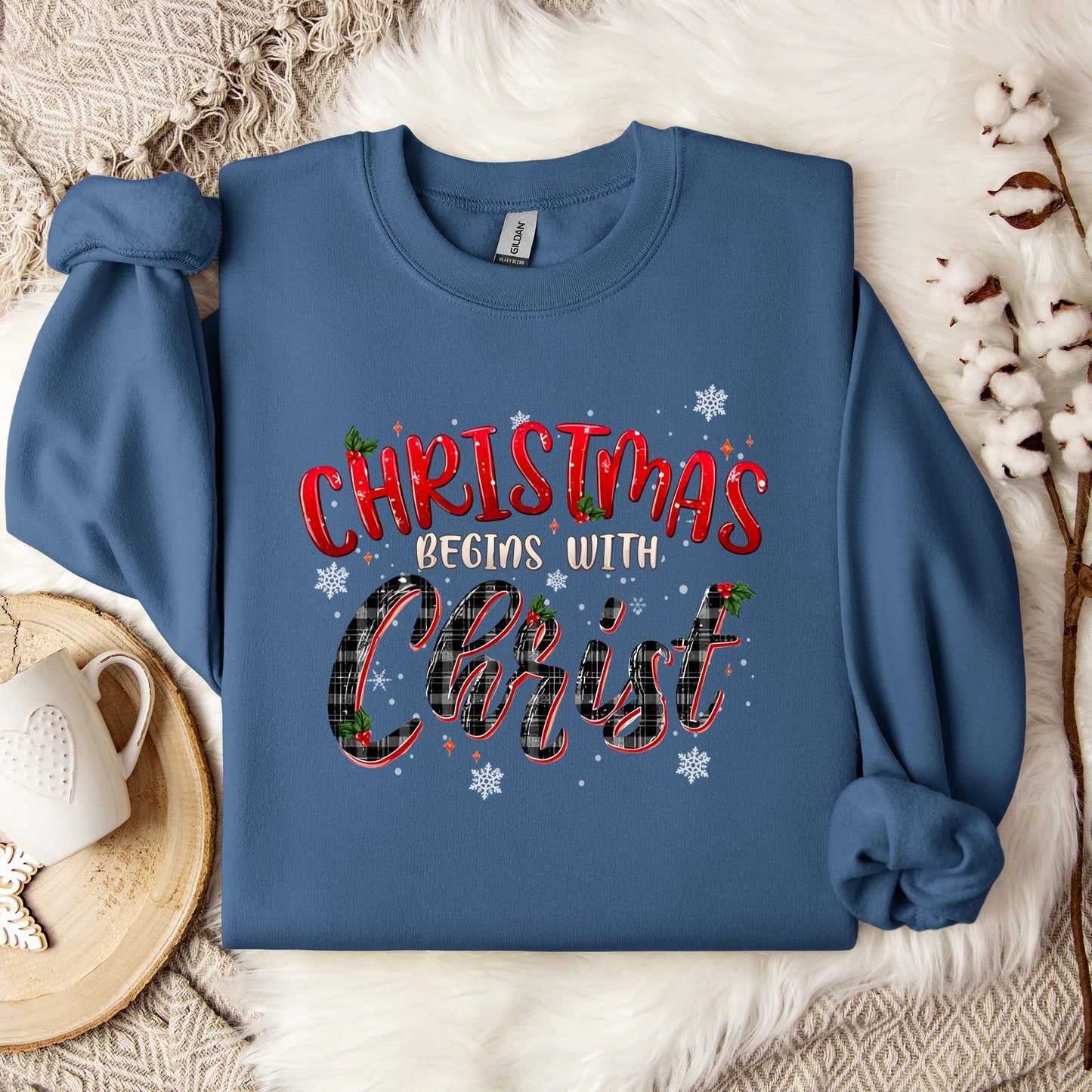 Christmas Begins With Christ 02 Sweatshirt