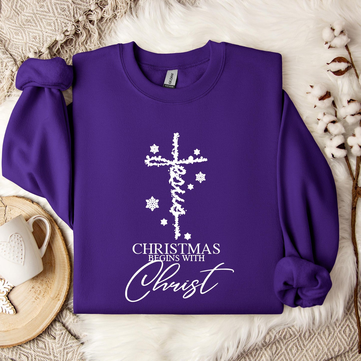 Christmas Begins With Christ 04 Sweatshirt