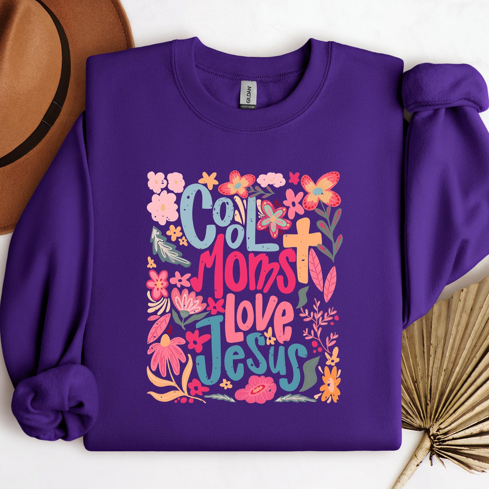 Cool Moms Love Jesus 01