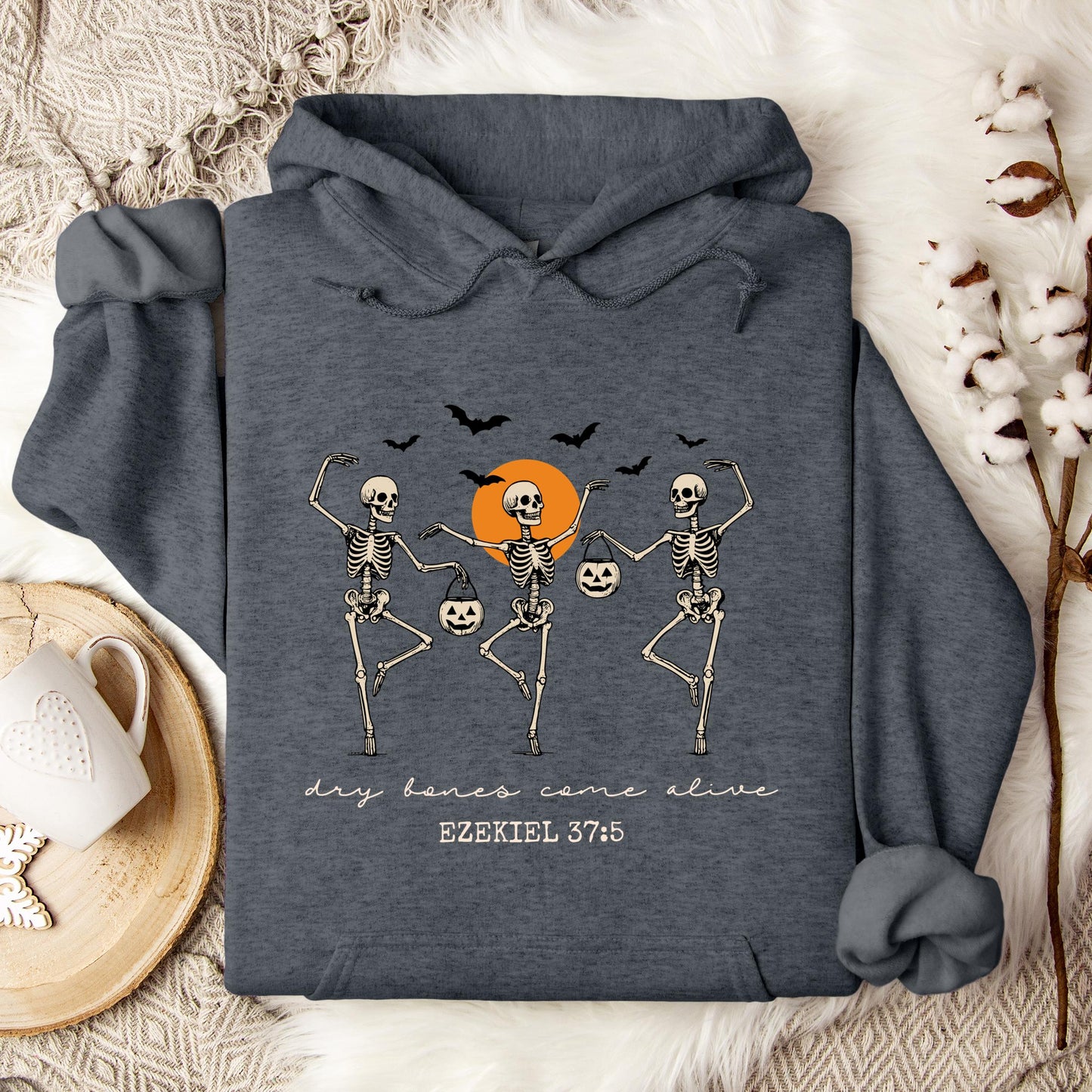 Dry Bones Come Alive Ezekiel 37.5 01 Hoodie