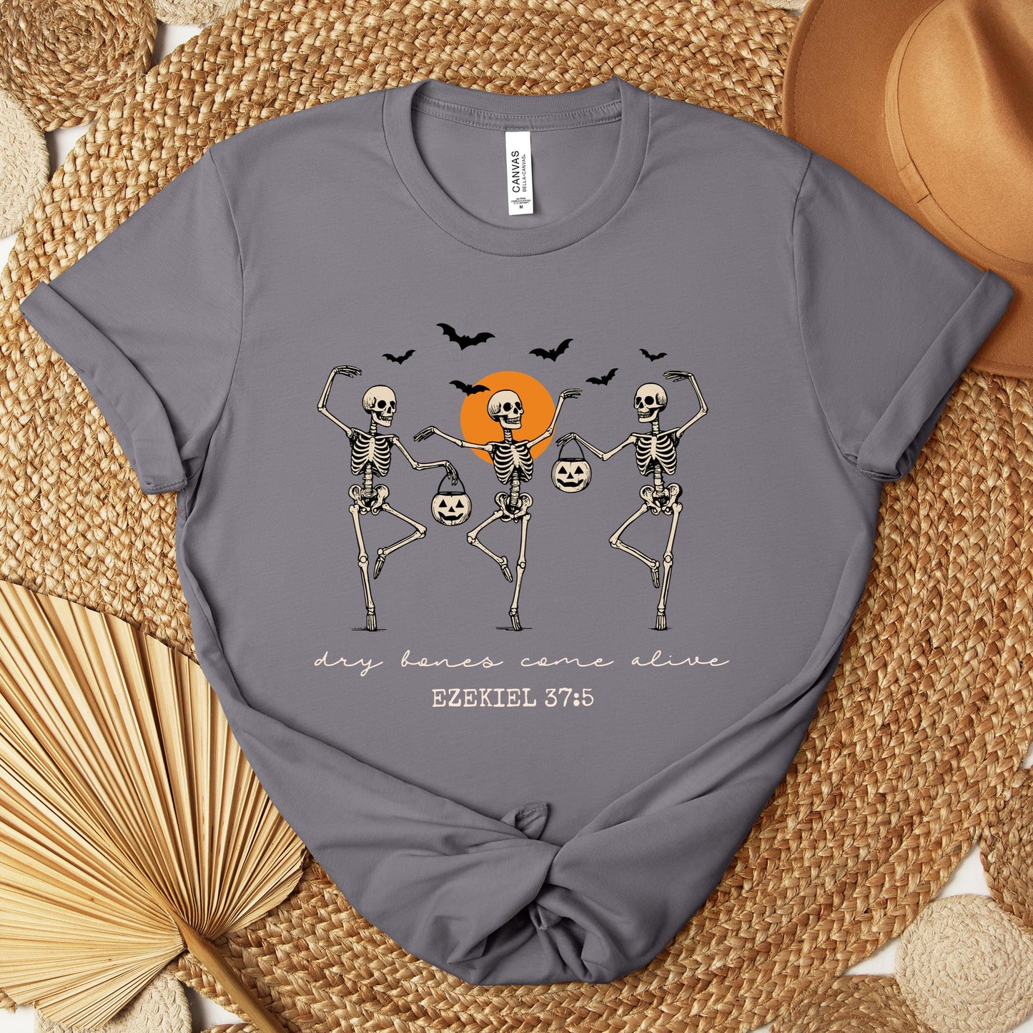 Dry Bones Come Alive Ezekiel 37.5 01 Premium T-shirt