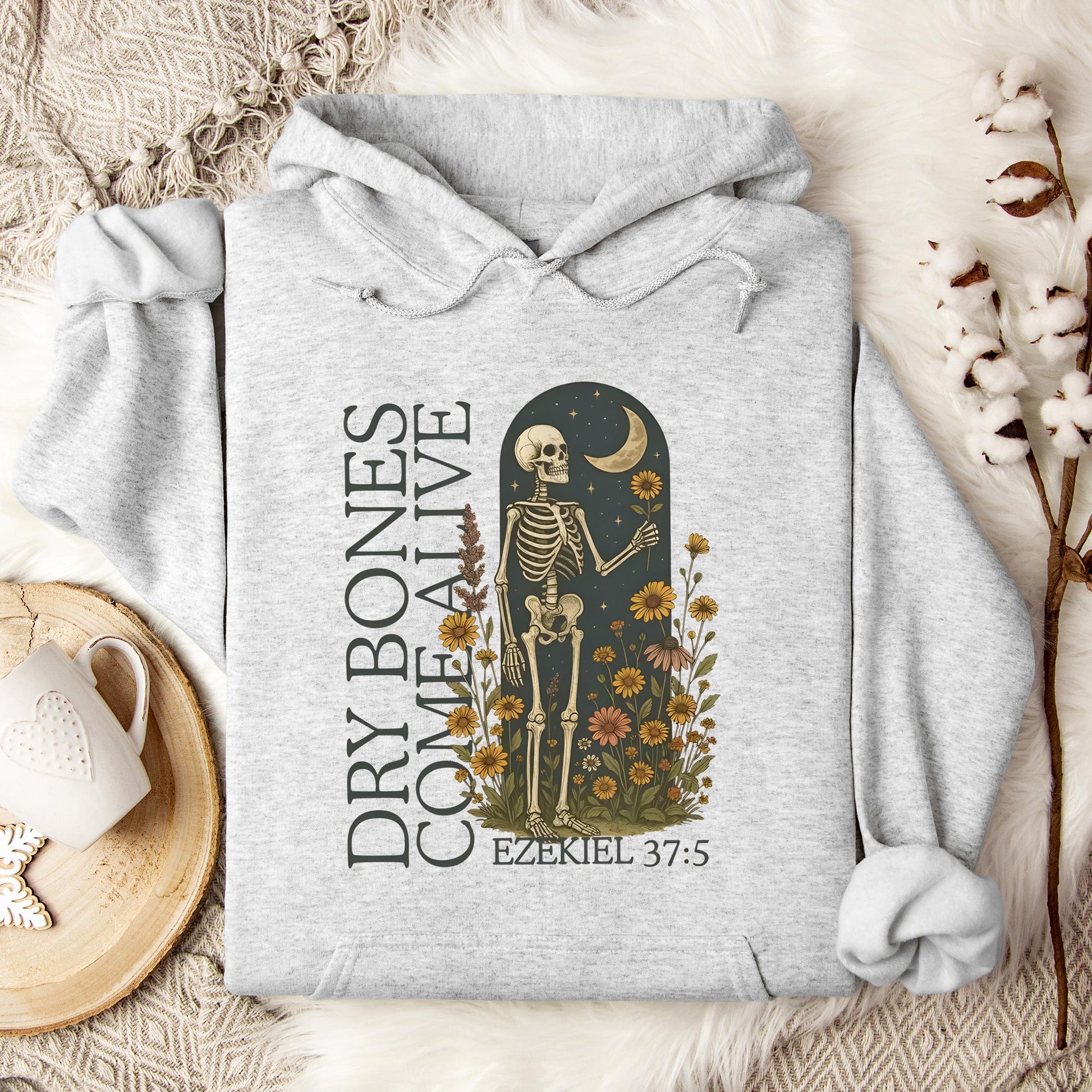 Dry Bones Come Alive Ezekiel 37.5 02 Hoodie