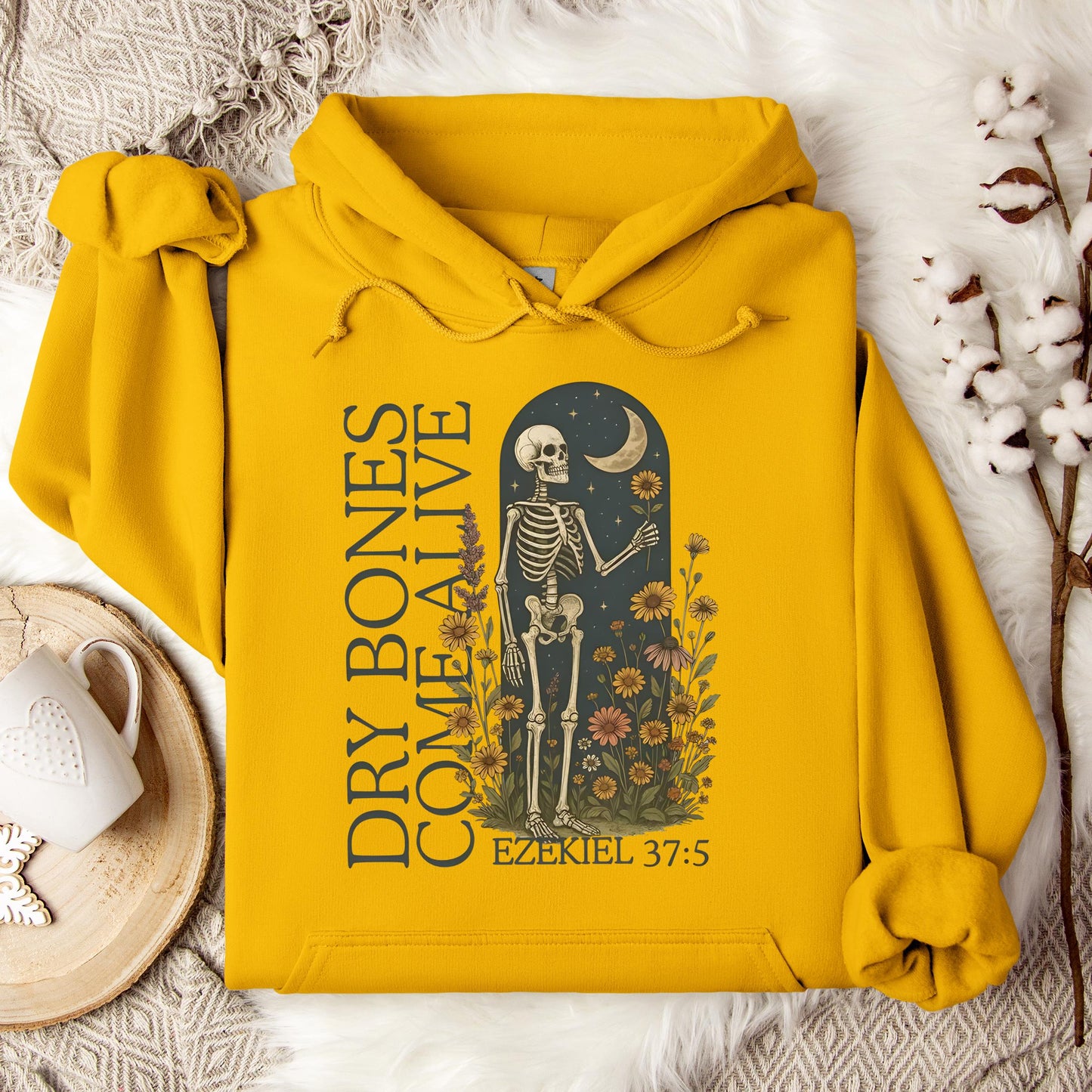Dry Bones Come Alive Ezekiel 37.5 02 Hoodie
