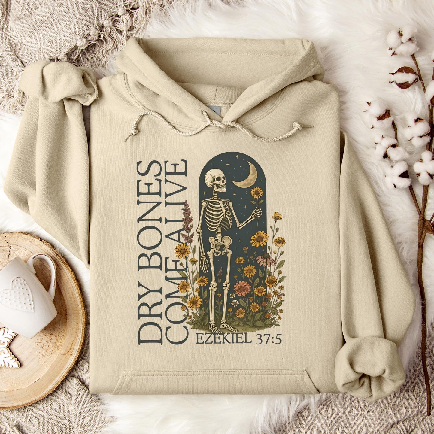 Dry Bones Come Alive Ezekiel 37.5 02 Hoodie