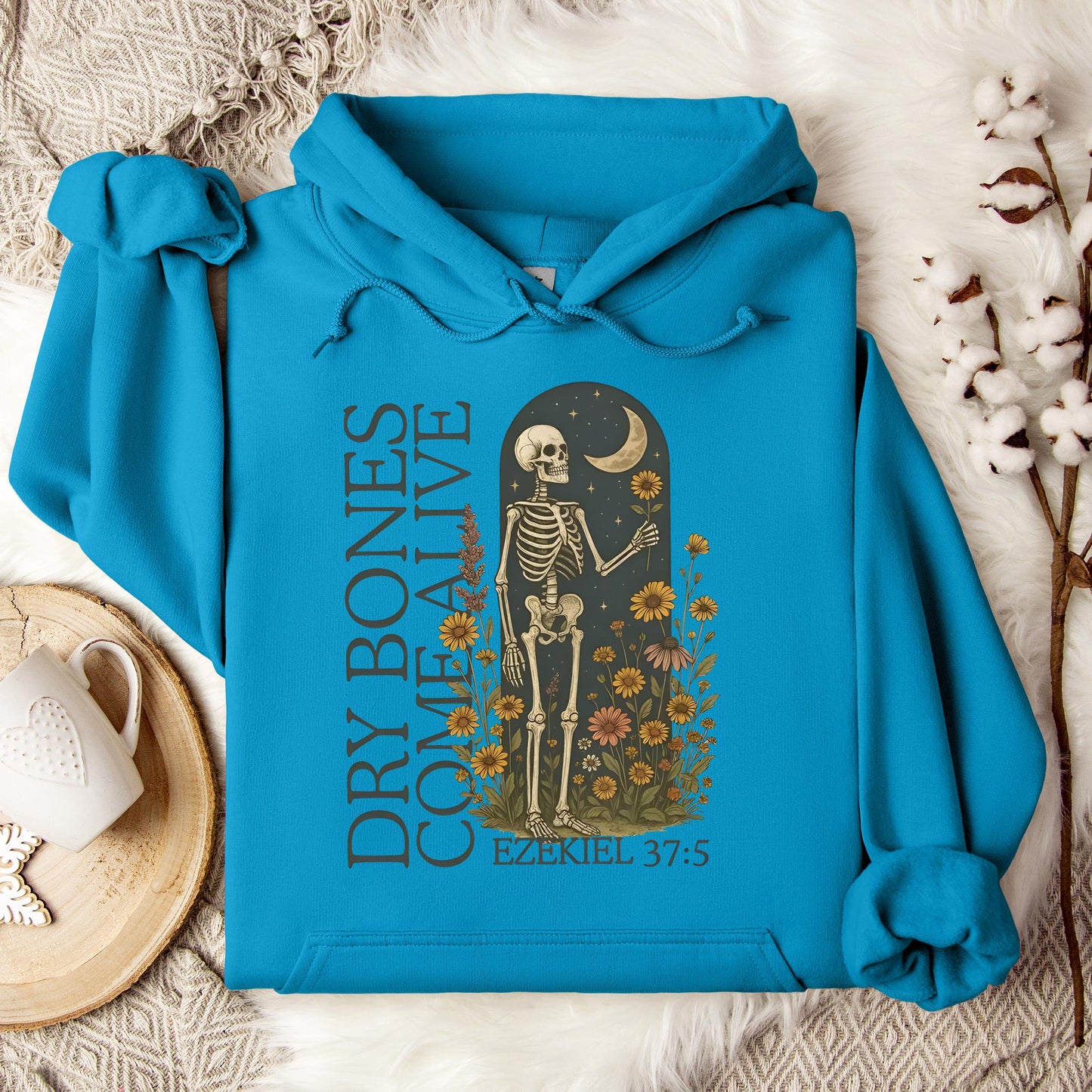 Dry Bones Come Alive Ezekiel 37.5 02 Hoodie
