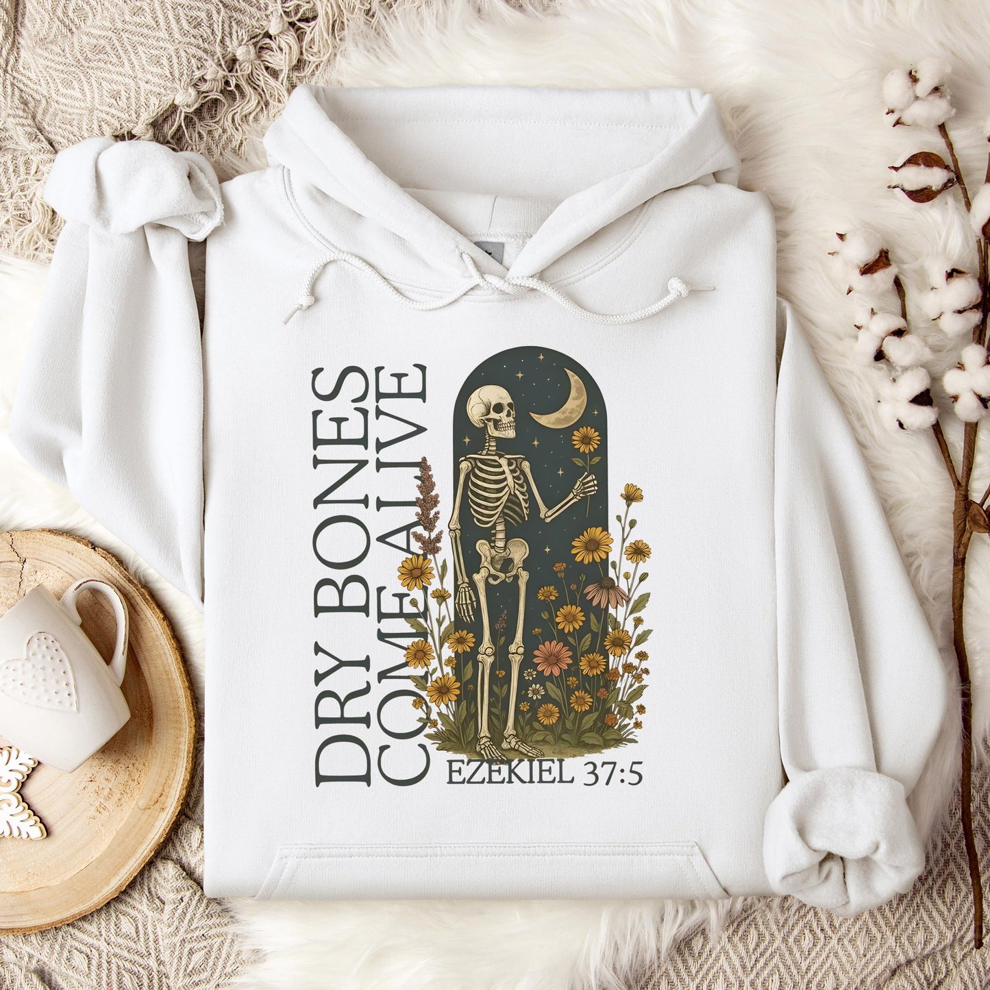 Dry Bones Come Alive Ezekiel 37.5 02 Hoodie