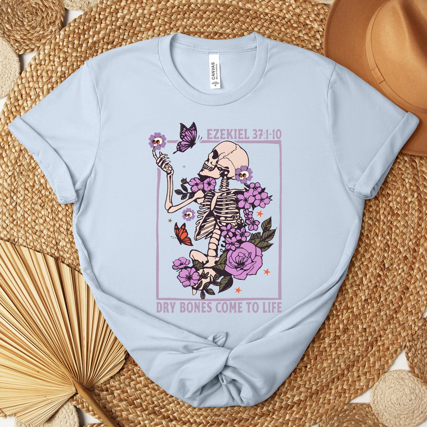 Dry Bones Come To Life Ezekiel 37.1-10 Premium T-shirt