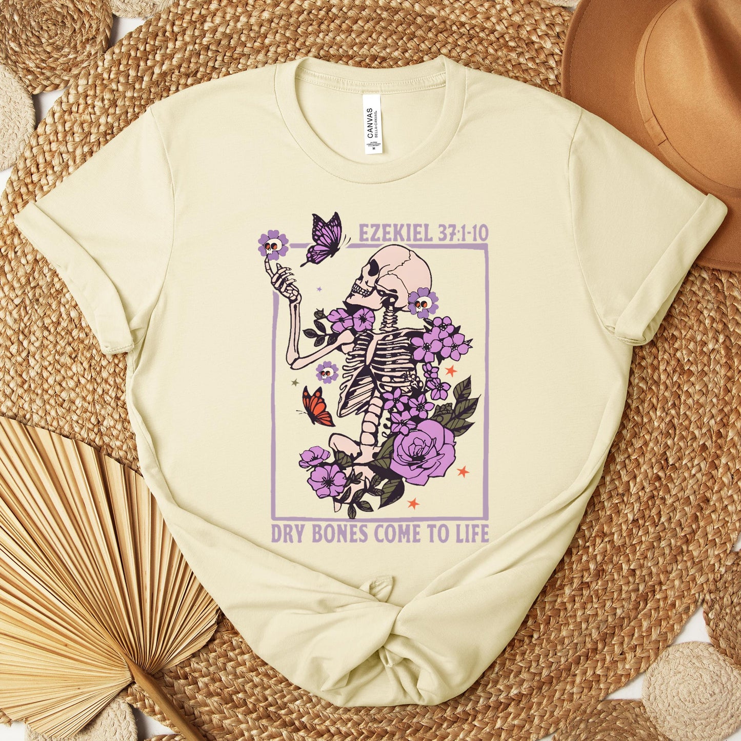 Dry Bones Come To Life Ezekiel 37.1-10 Premium T-shirt