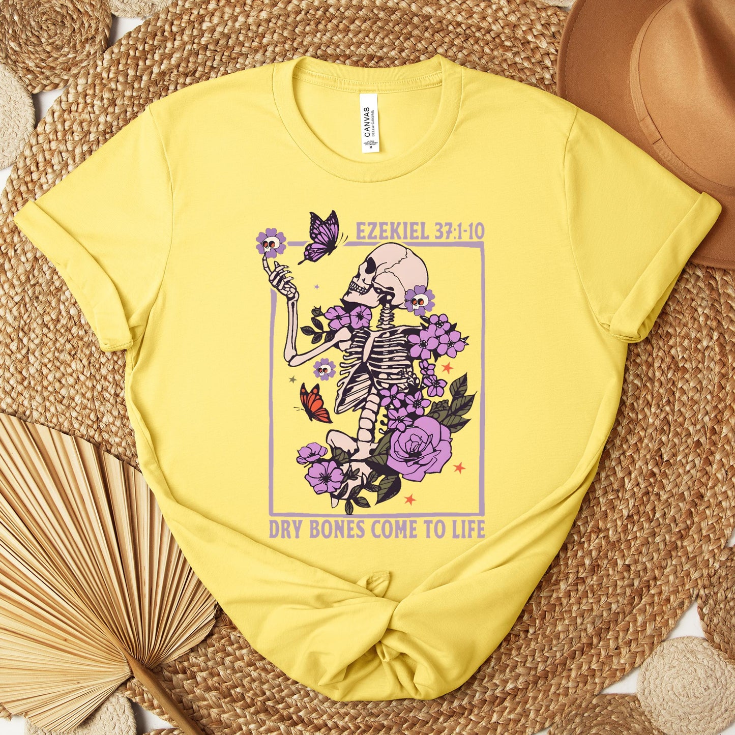 Dry Bones Come To Life Ezekiel 37.1-10 Premium T-shirt