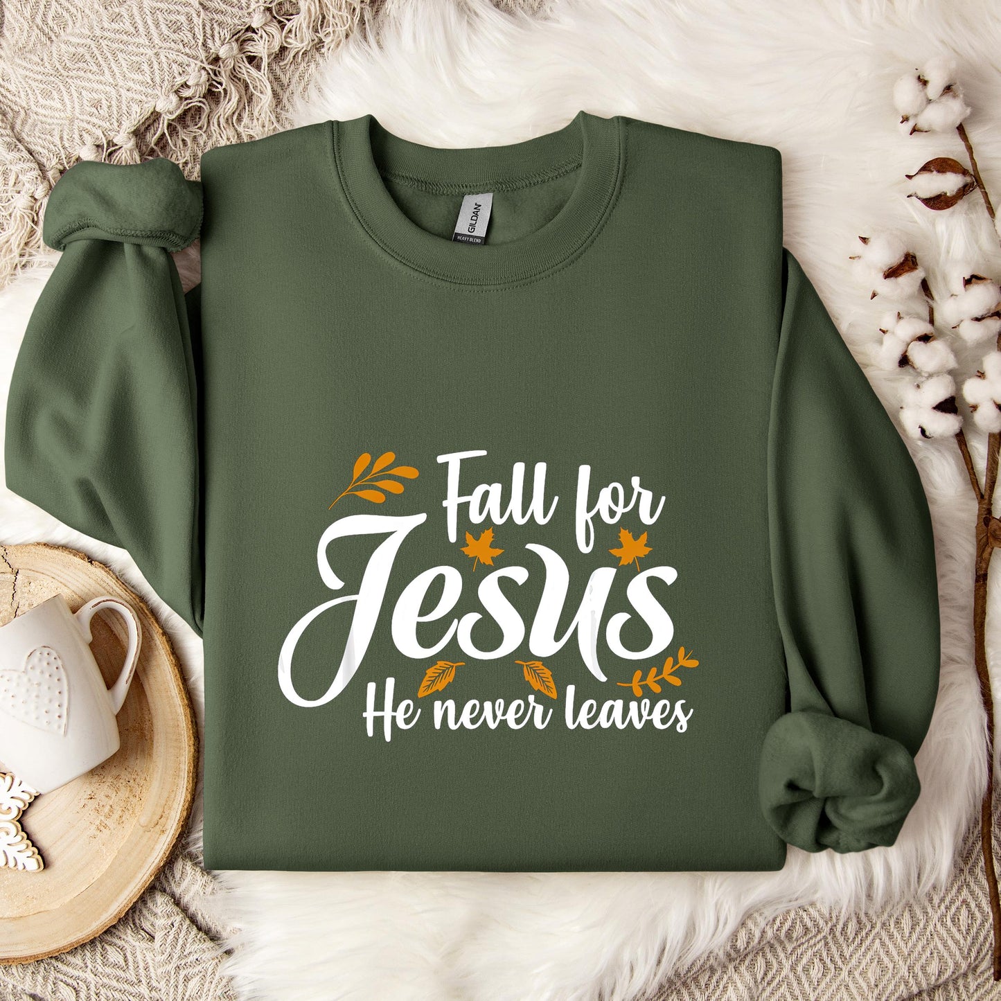 Fall For Jesus He Never Leaves 05 Sweatshirt