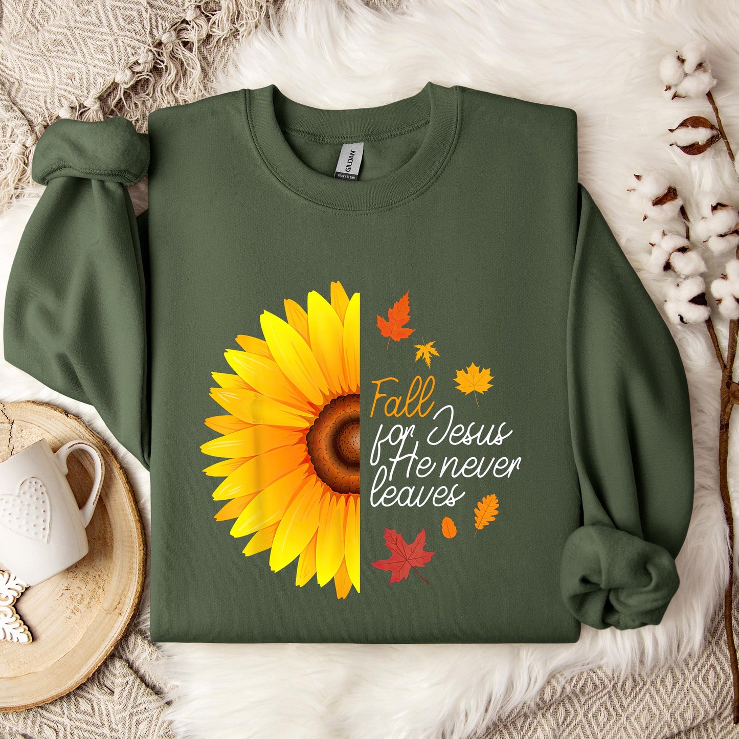 Fall For Jesus He Never Leaves 15 Sweatshirt