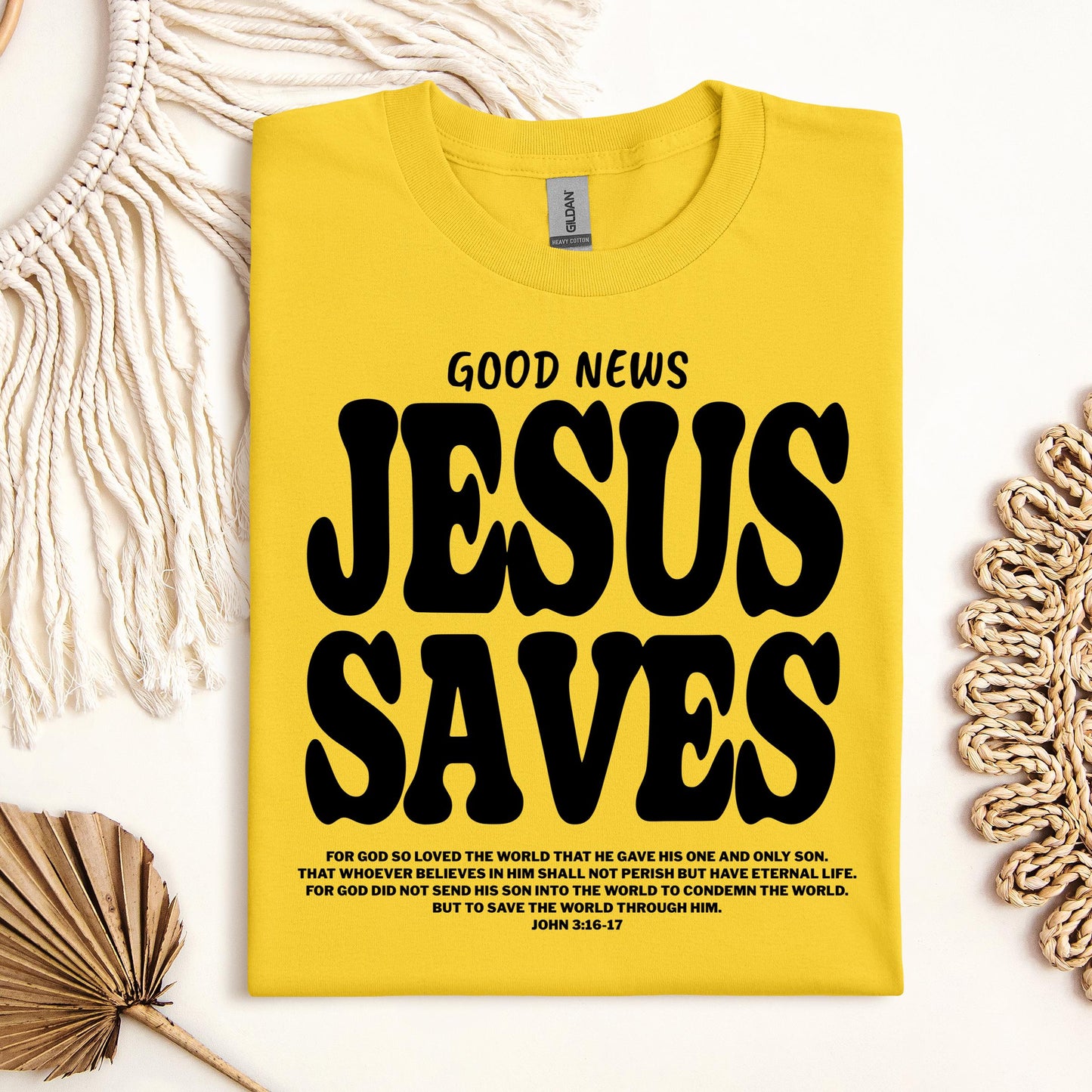 Good News Jesus Saves John 3.16-17 01