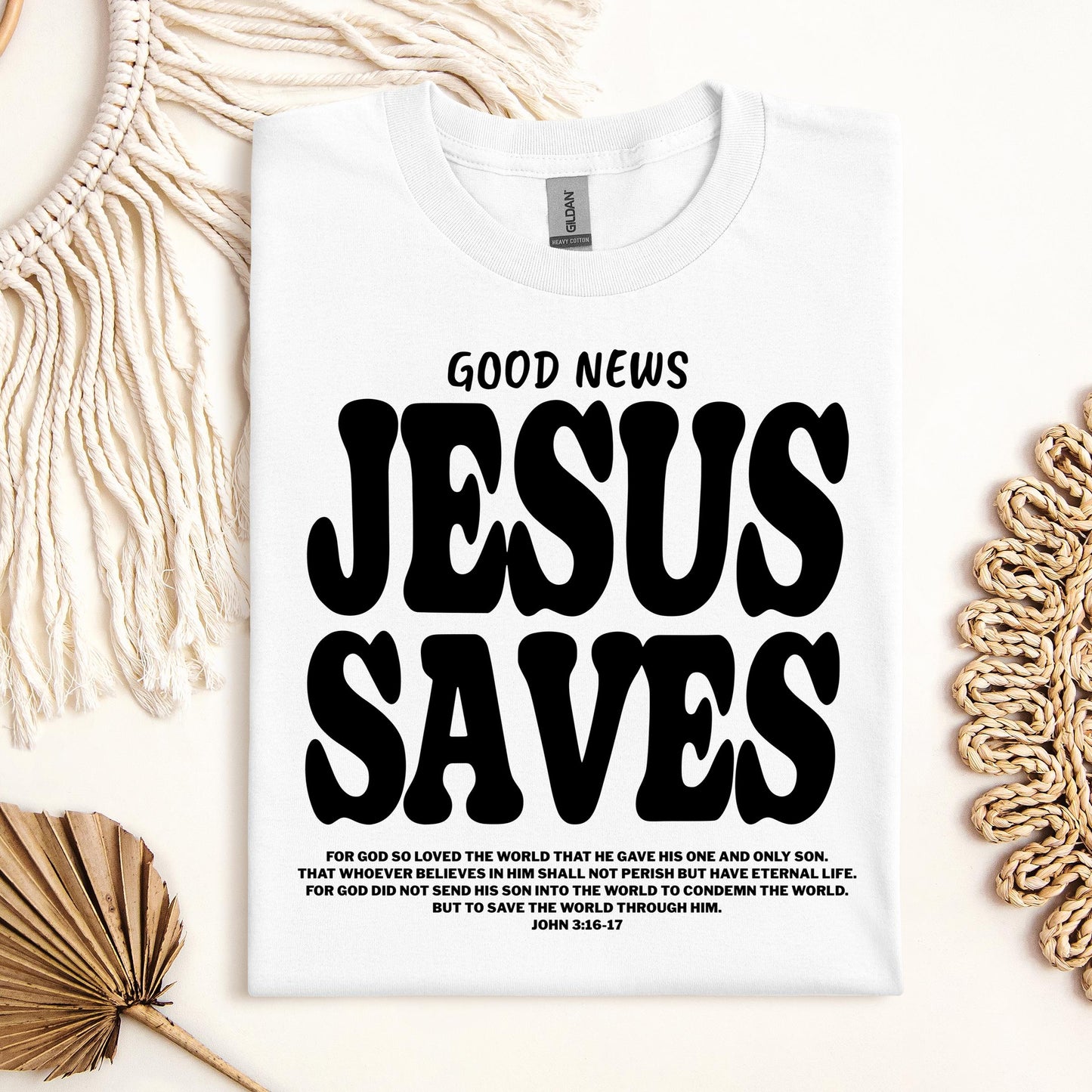 Good News Jesus Saves John 3.16-17 01