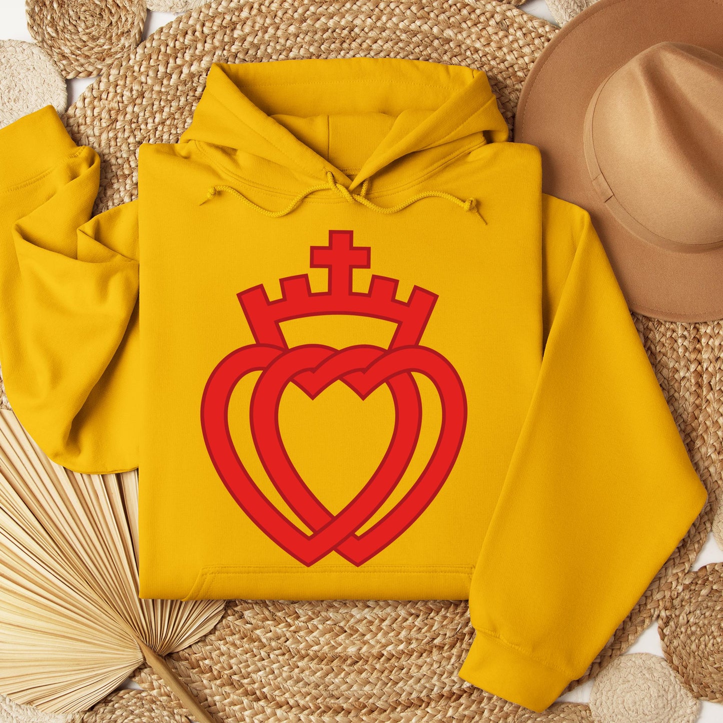 Hearts Entwined With A Crown
