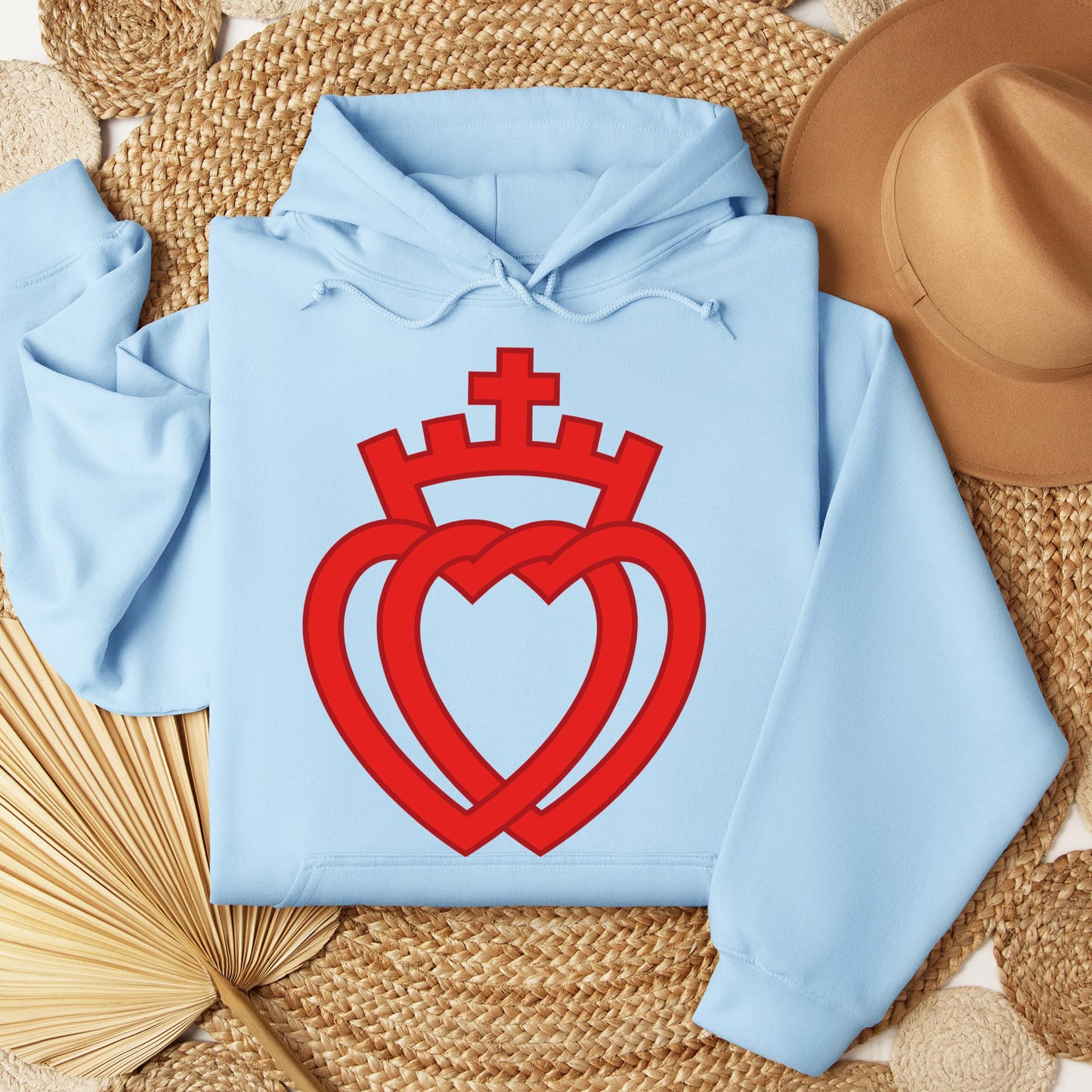 Hearts Entwined With A Crown