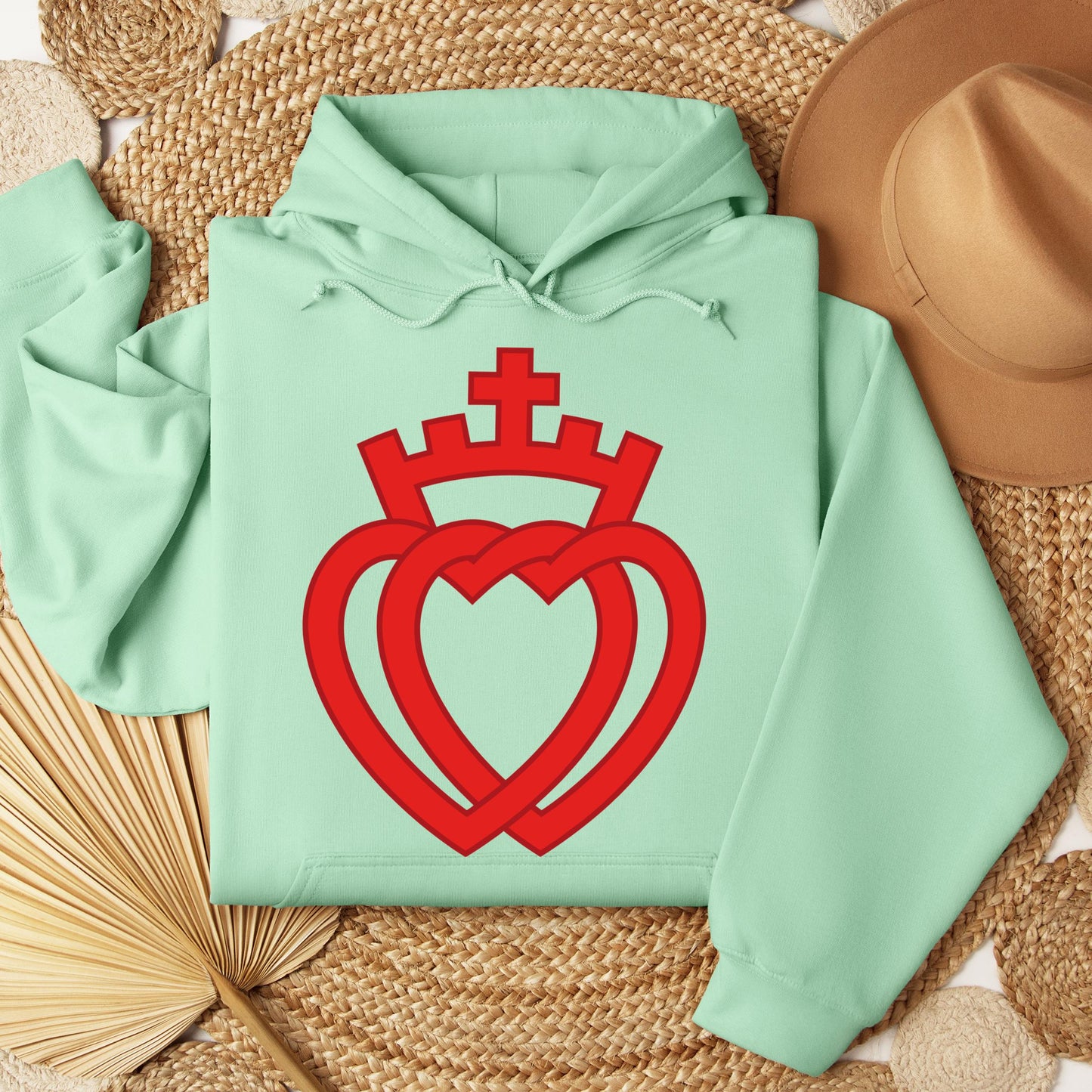 Hearts Entwined With A Crown
