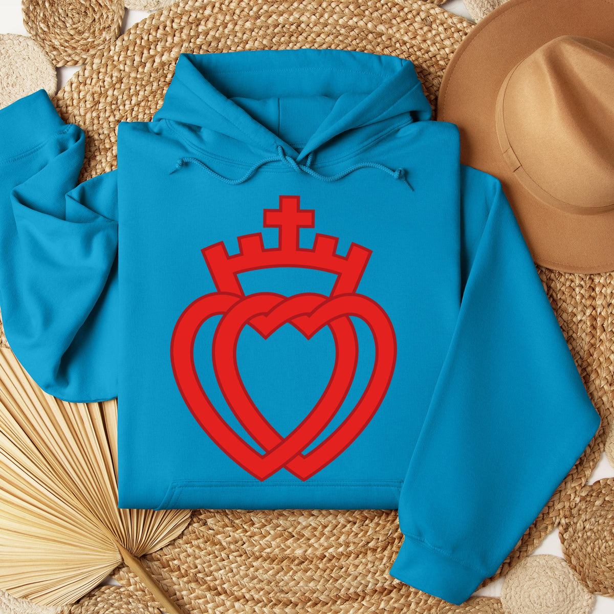 Hearts Entwined With A Crown