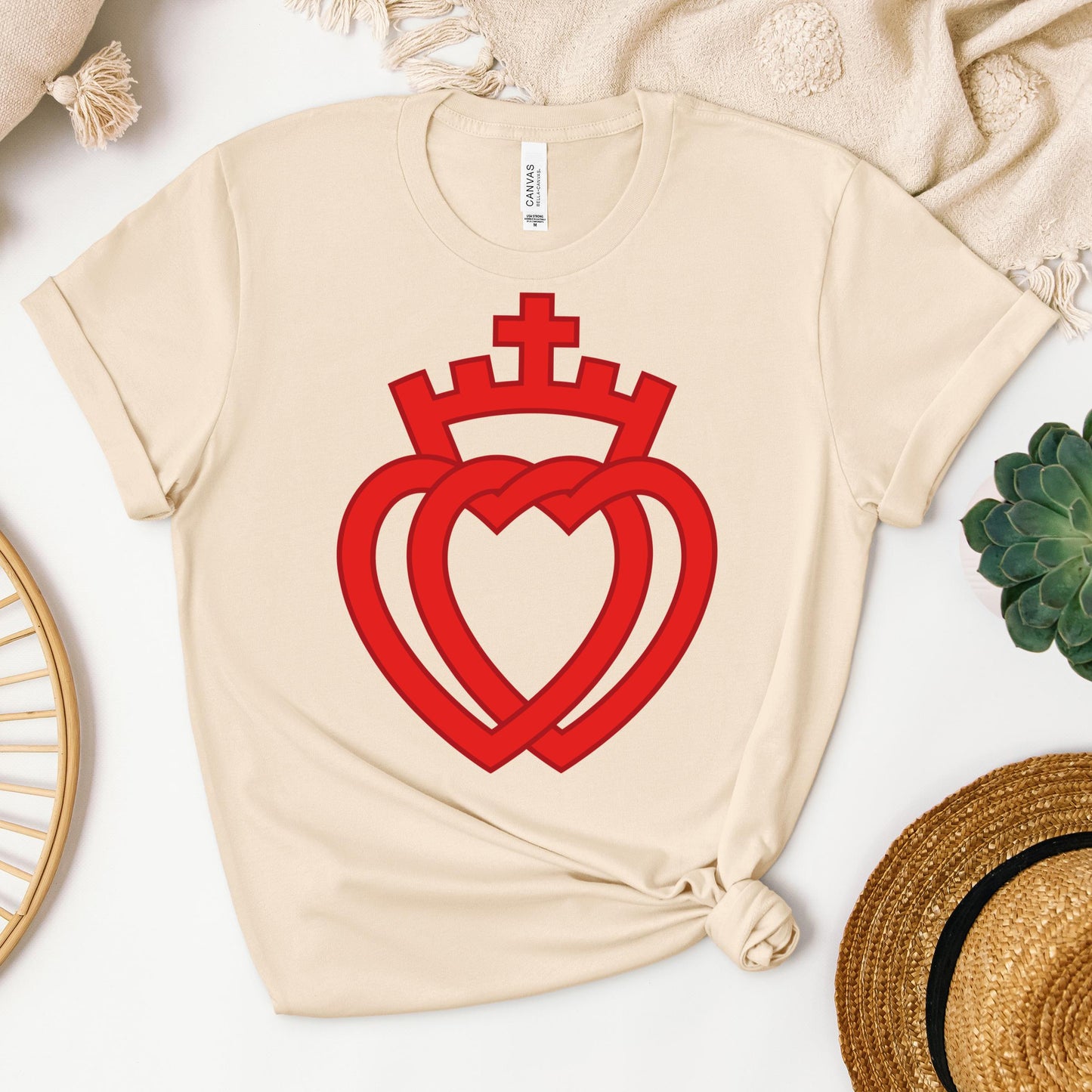Hearts Entwined With A Crown