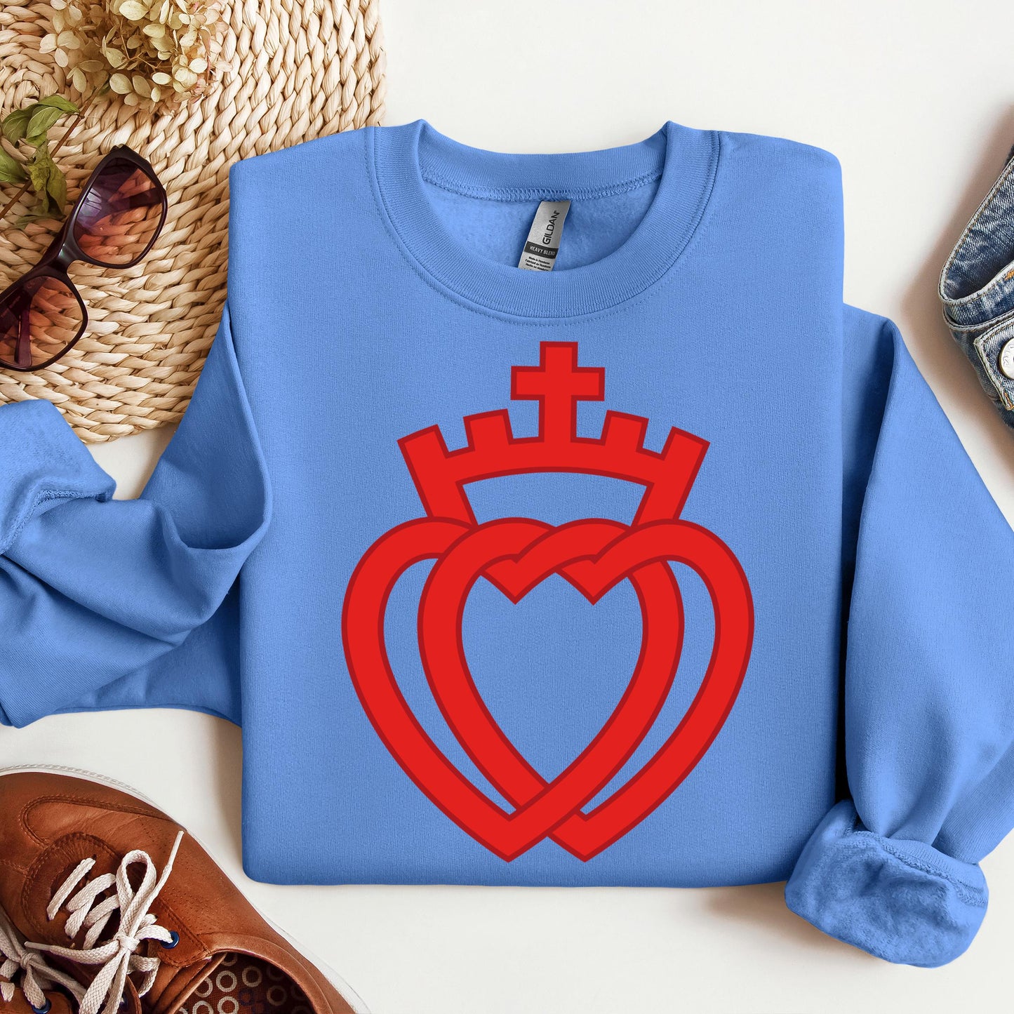 Hearts Entwined With A Crown