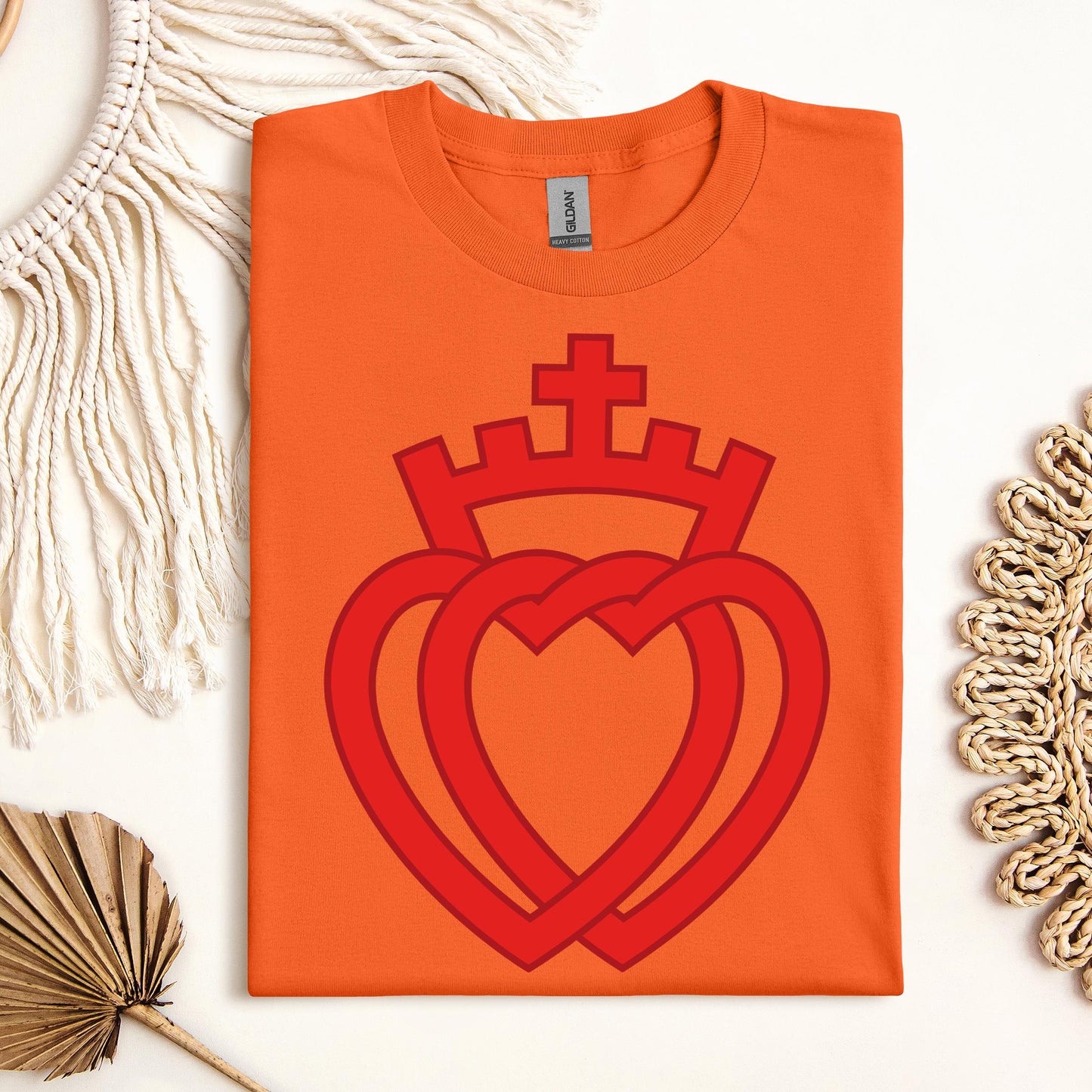 Hearts Entwined With A Crown