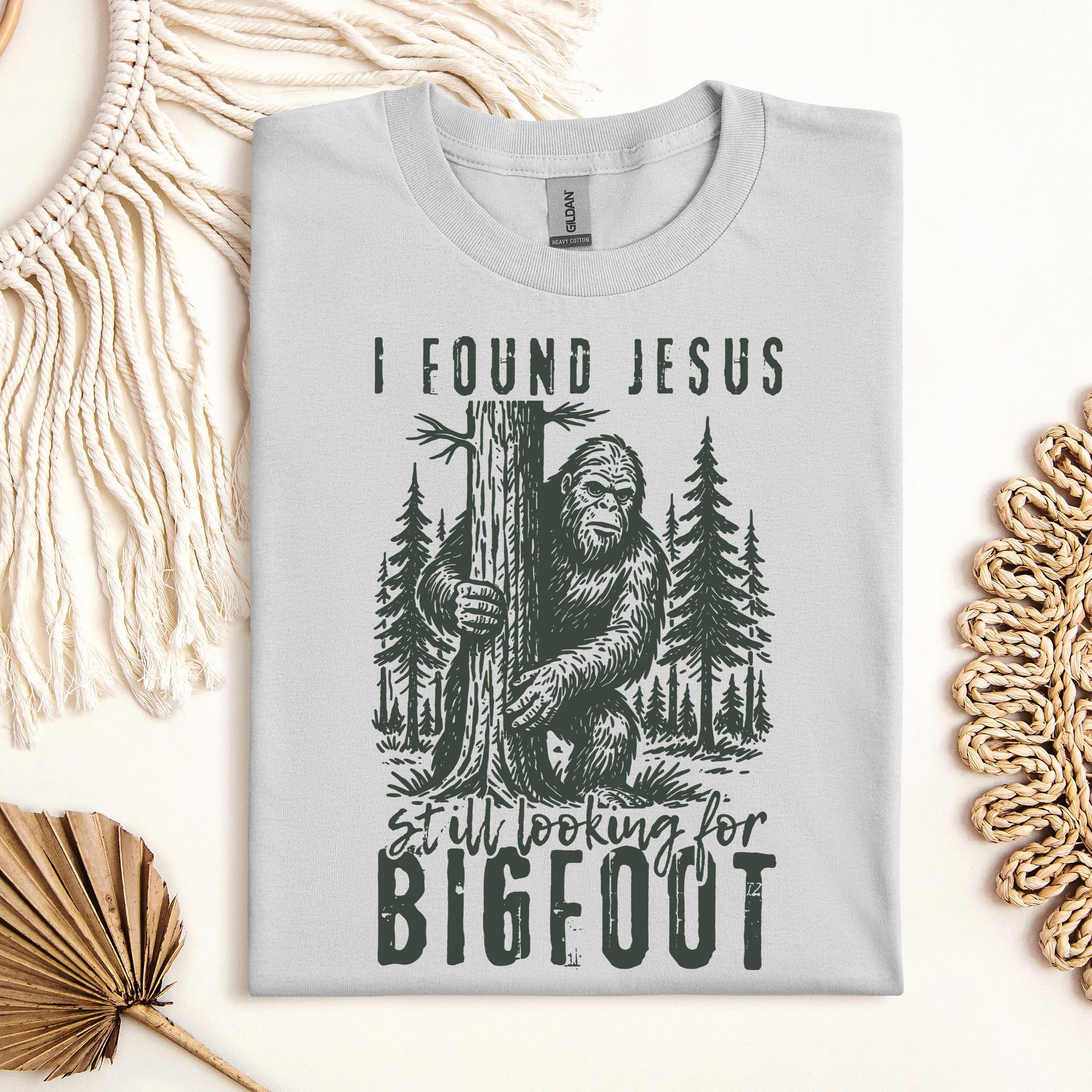 I found Jesus Still looking for Bigfoot 01
