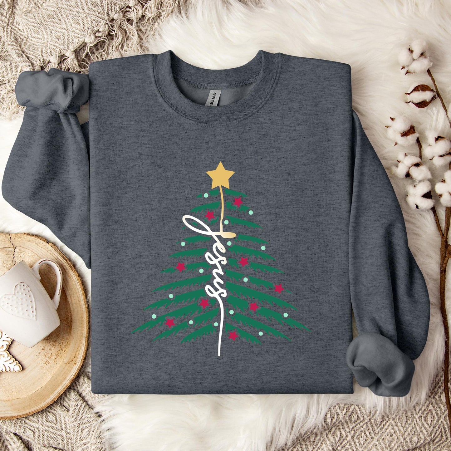 Jesus Christmas Tree 01 Sweatshirt