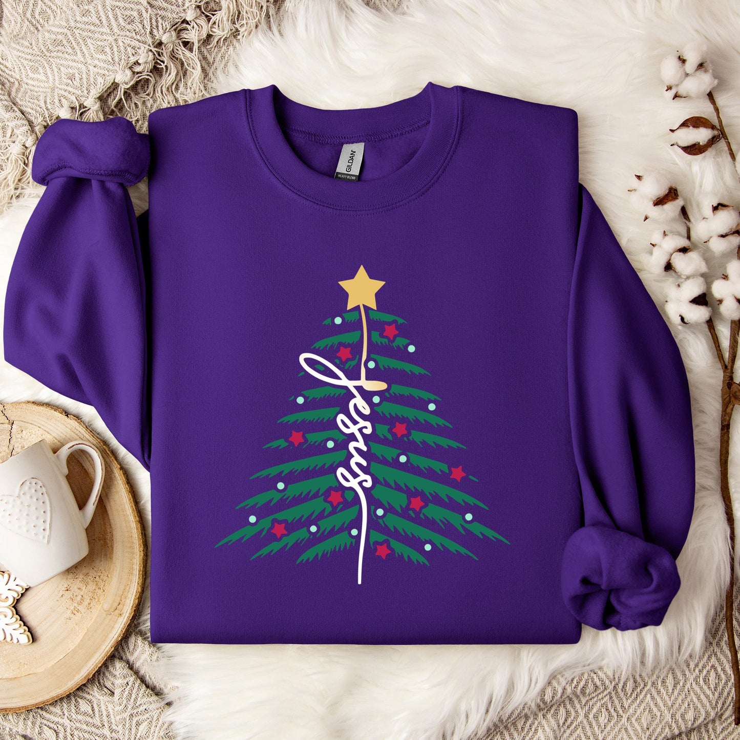 Jesus Christmas Tree 01 Sweatshirt