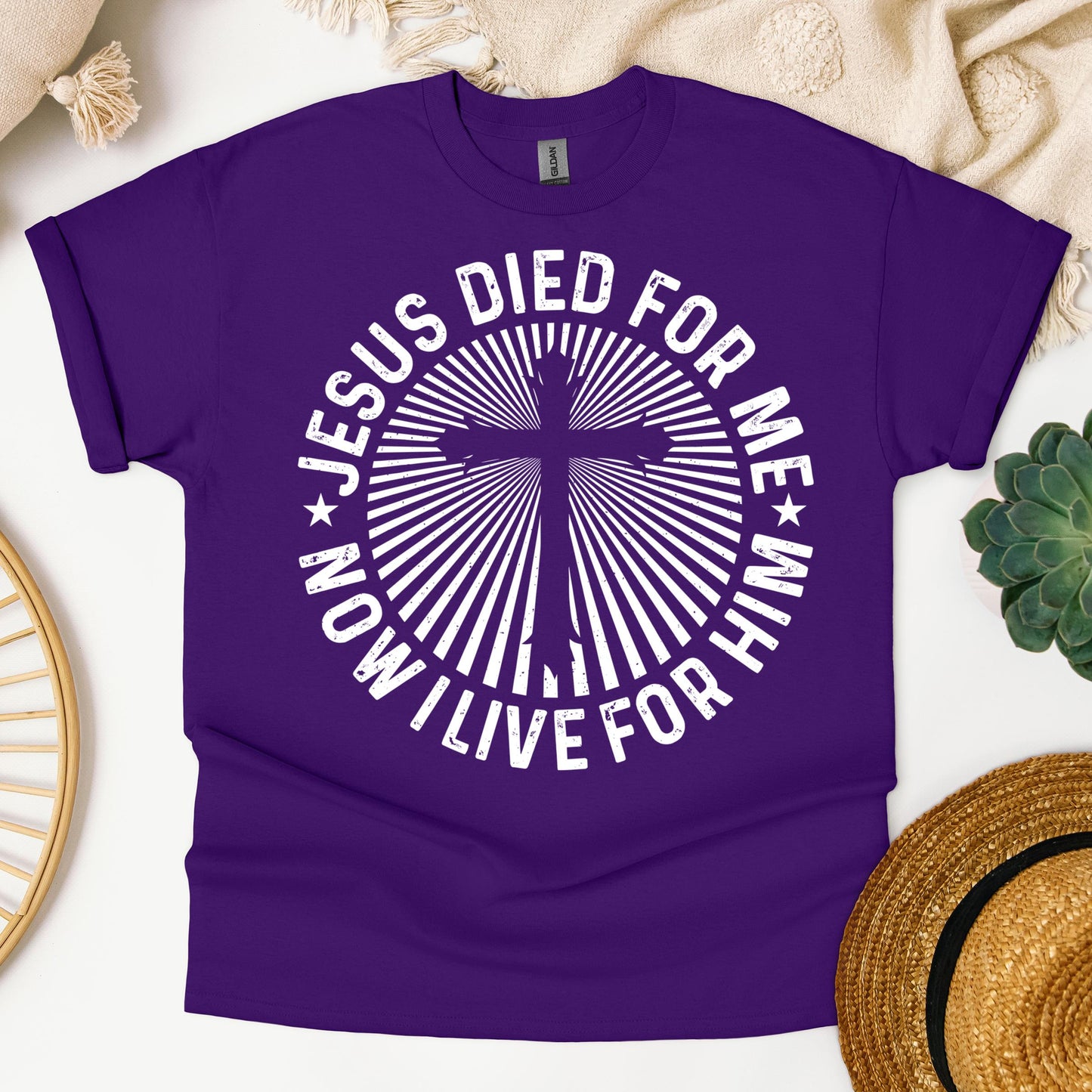 Jesus Died For Me Now I Live For Him 01